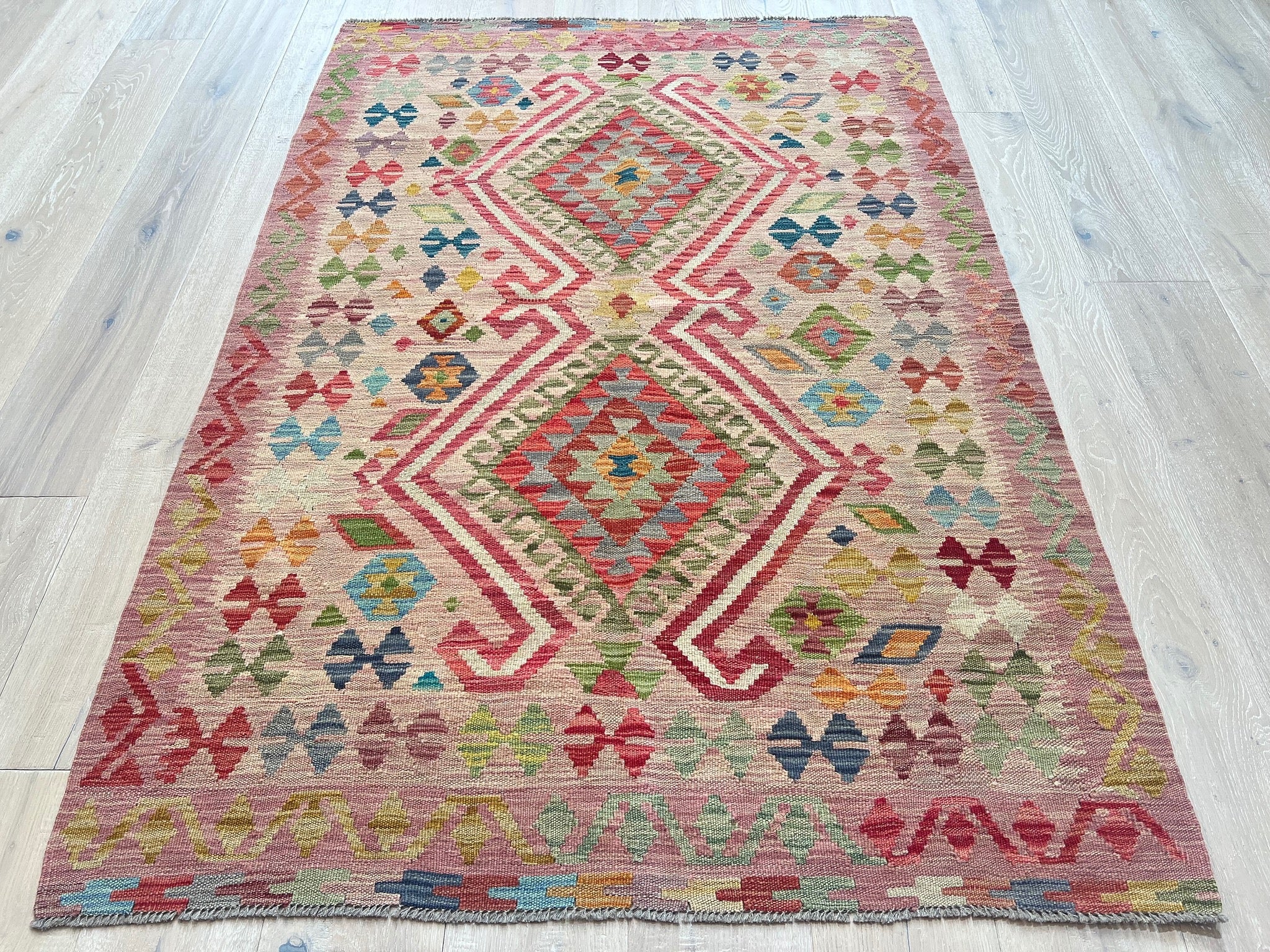 Kundoz Kilim Rug