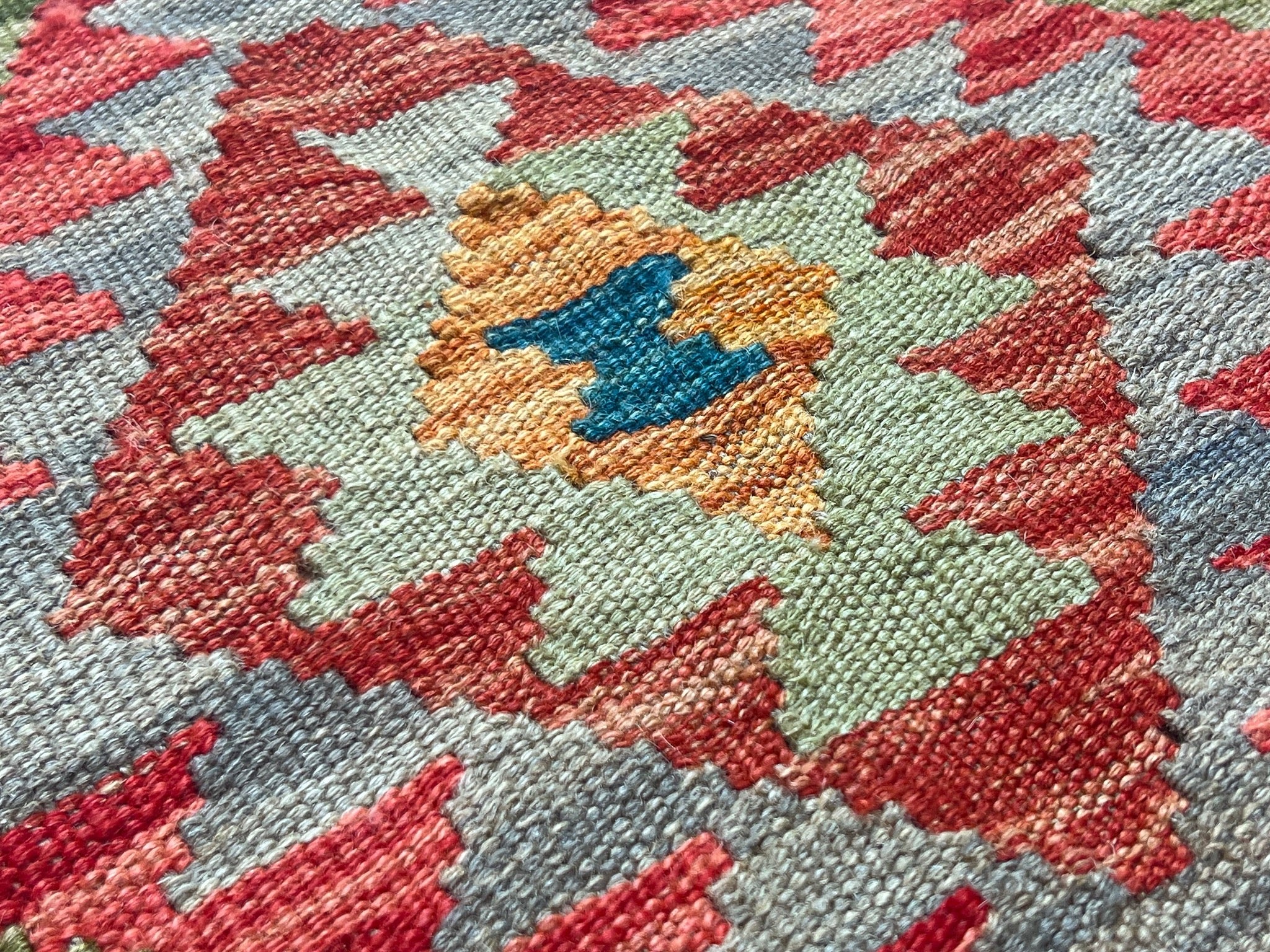 Kundoz Kilim Rug