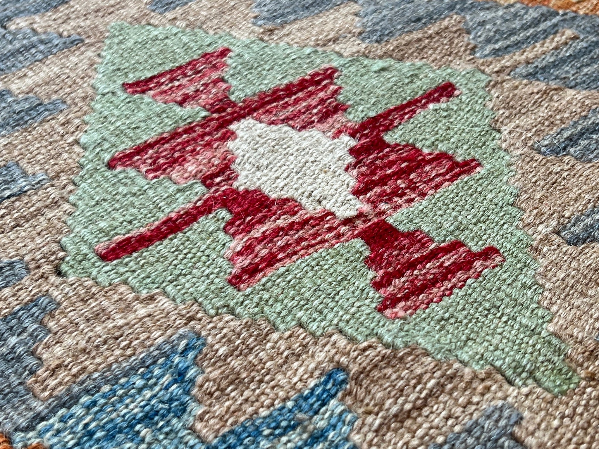 Kundoz Kilim Rug