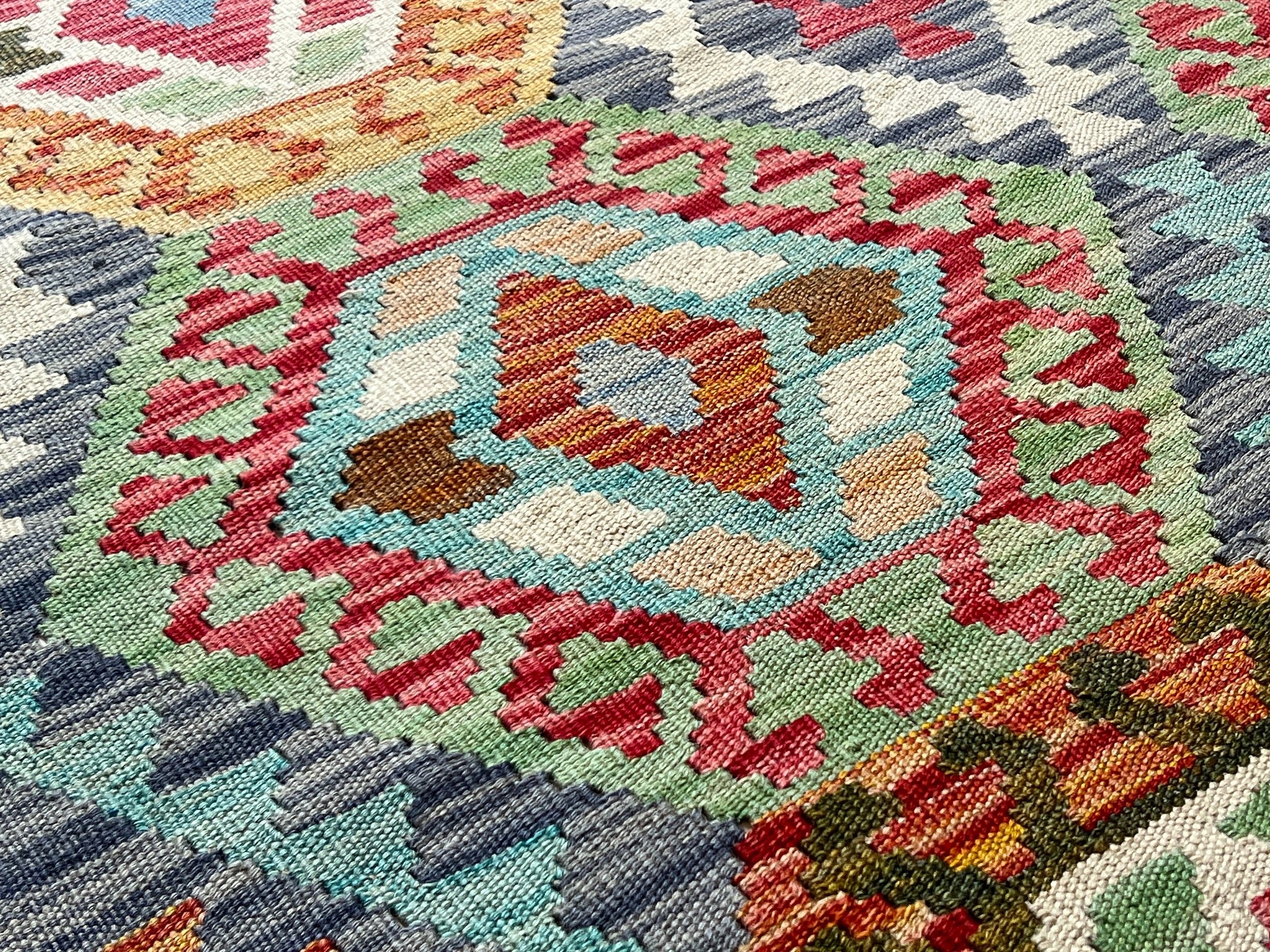 Kundoz Kilim Rug
