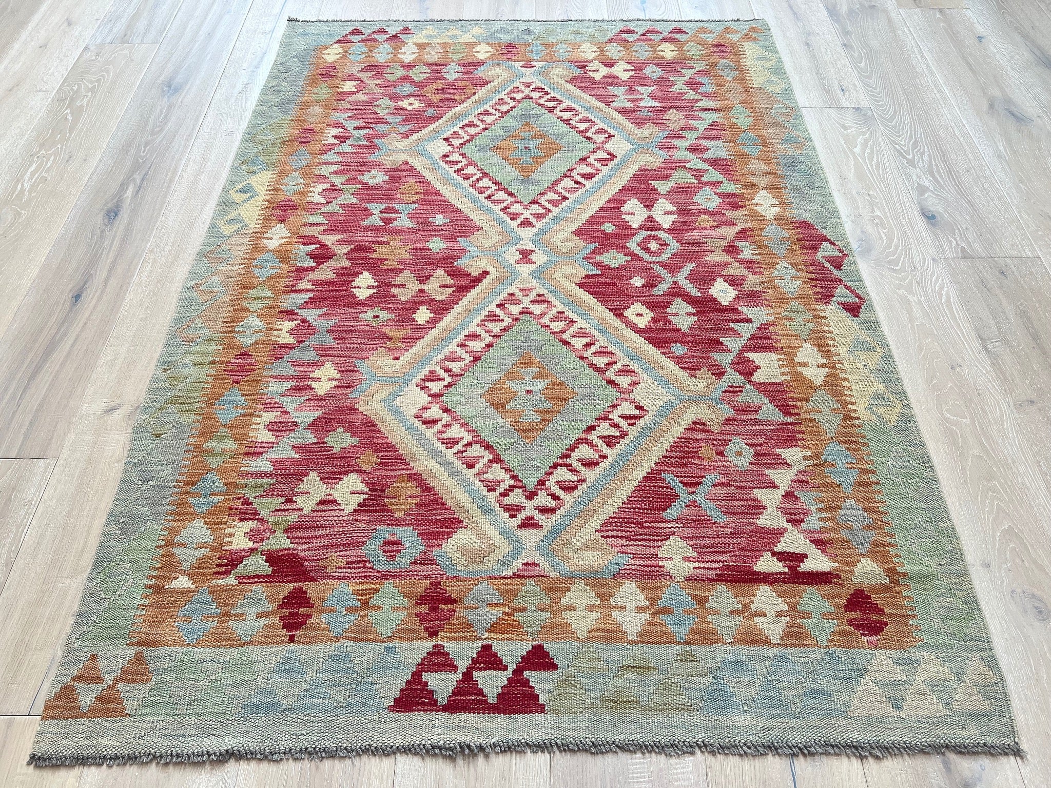 Kundoz Kilim Rug