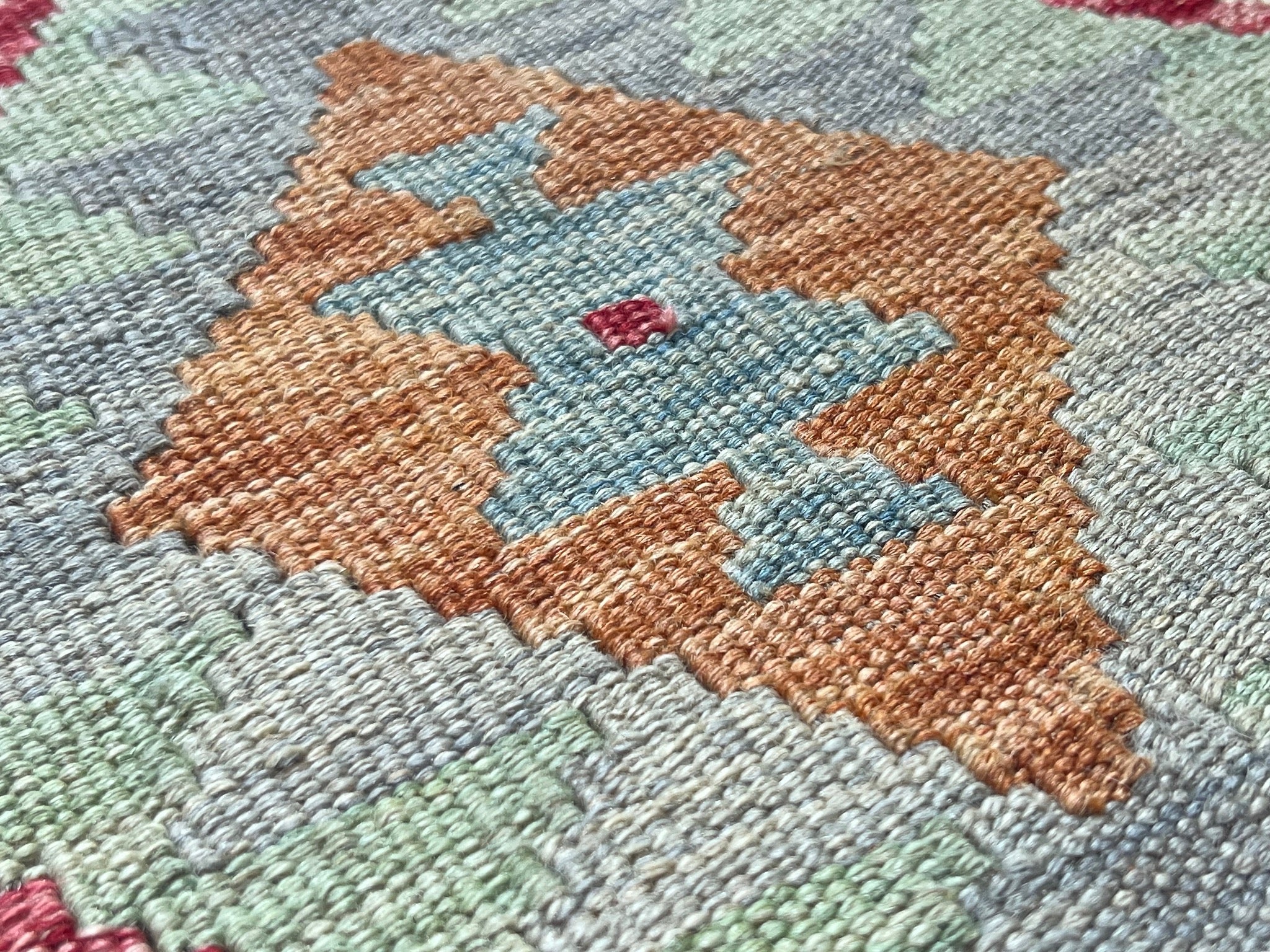 Kundoz Kilim Rug