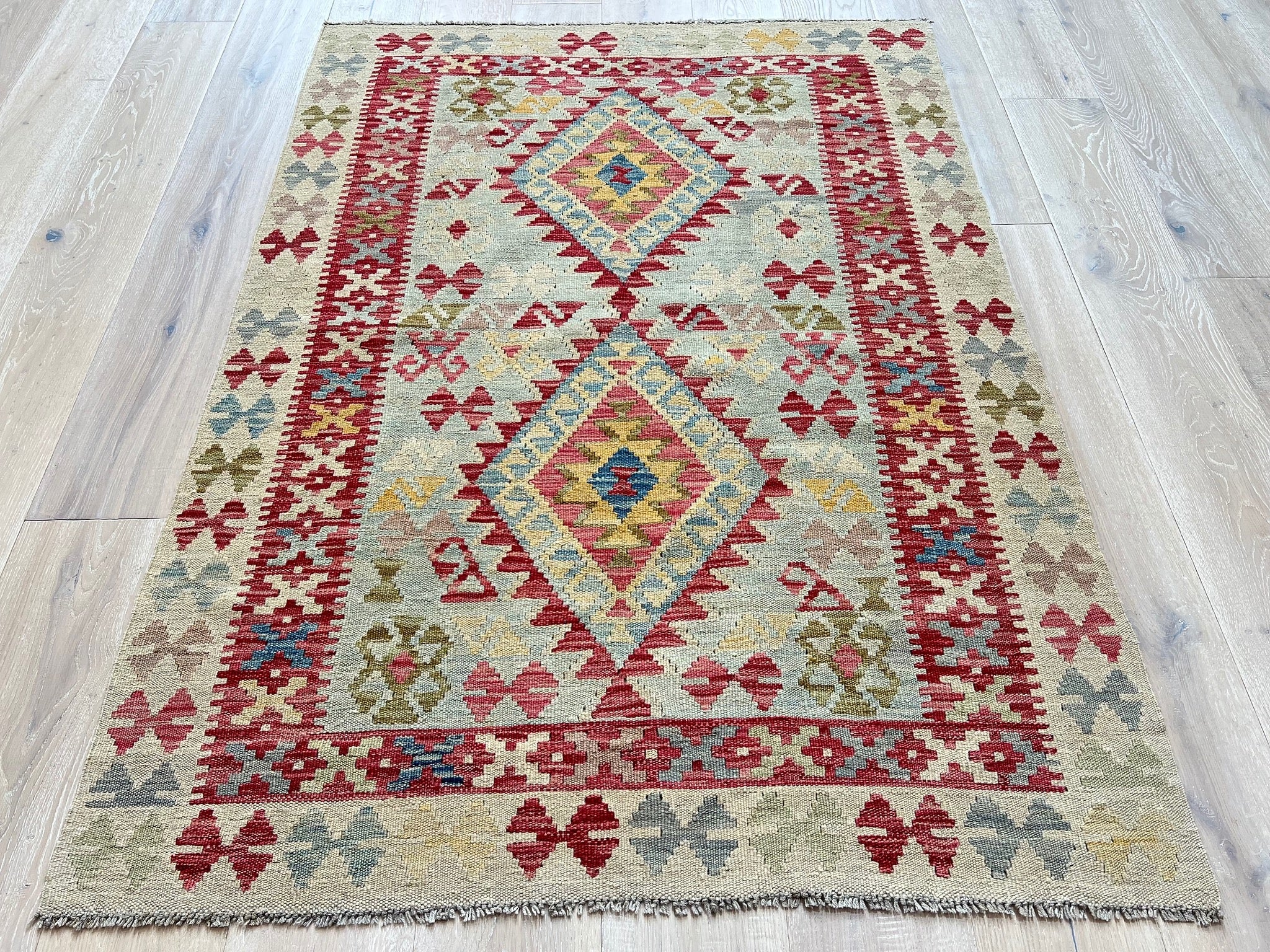 Kundoz Kilim Rug