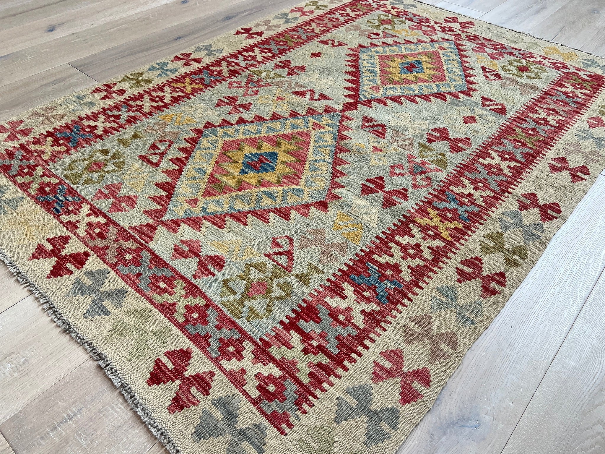 Kundoz Kilim Rug