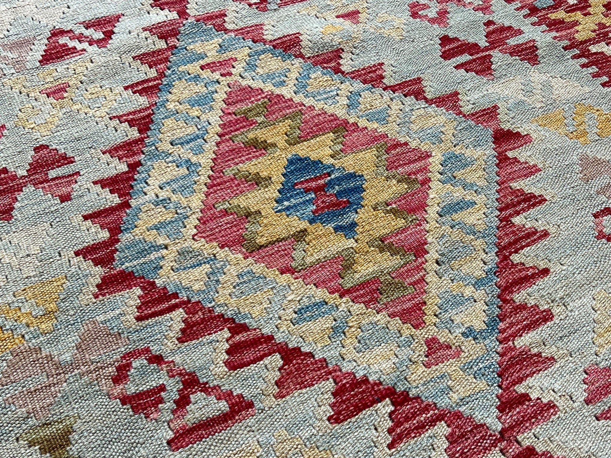 Kundoz Kilim Rug