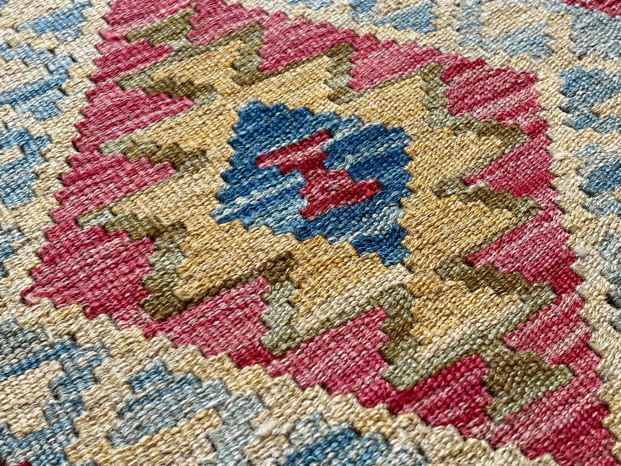 Kundoz Kilim Rug