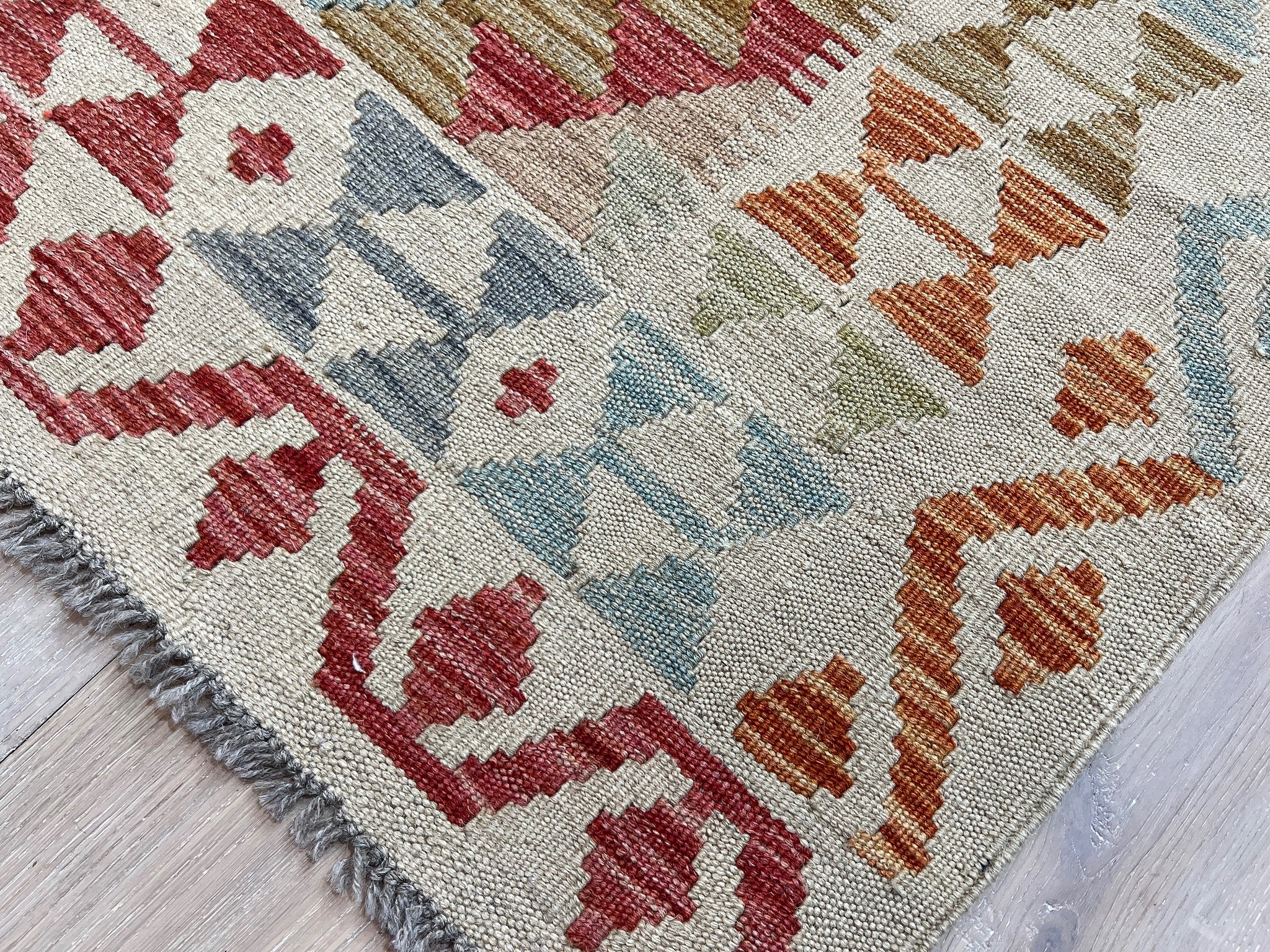 Kundoz Kilim Rug