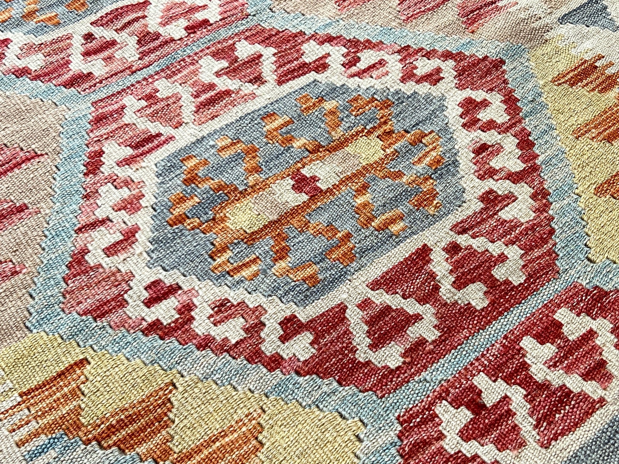 Kundoz Kilim Rug