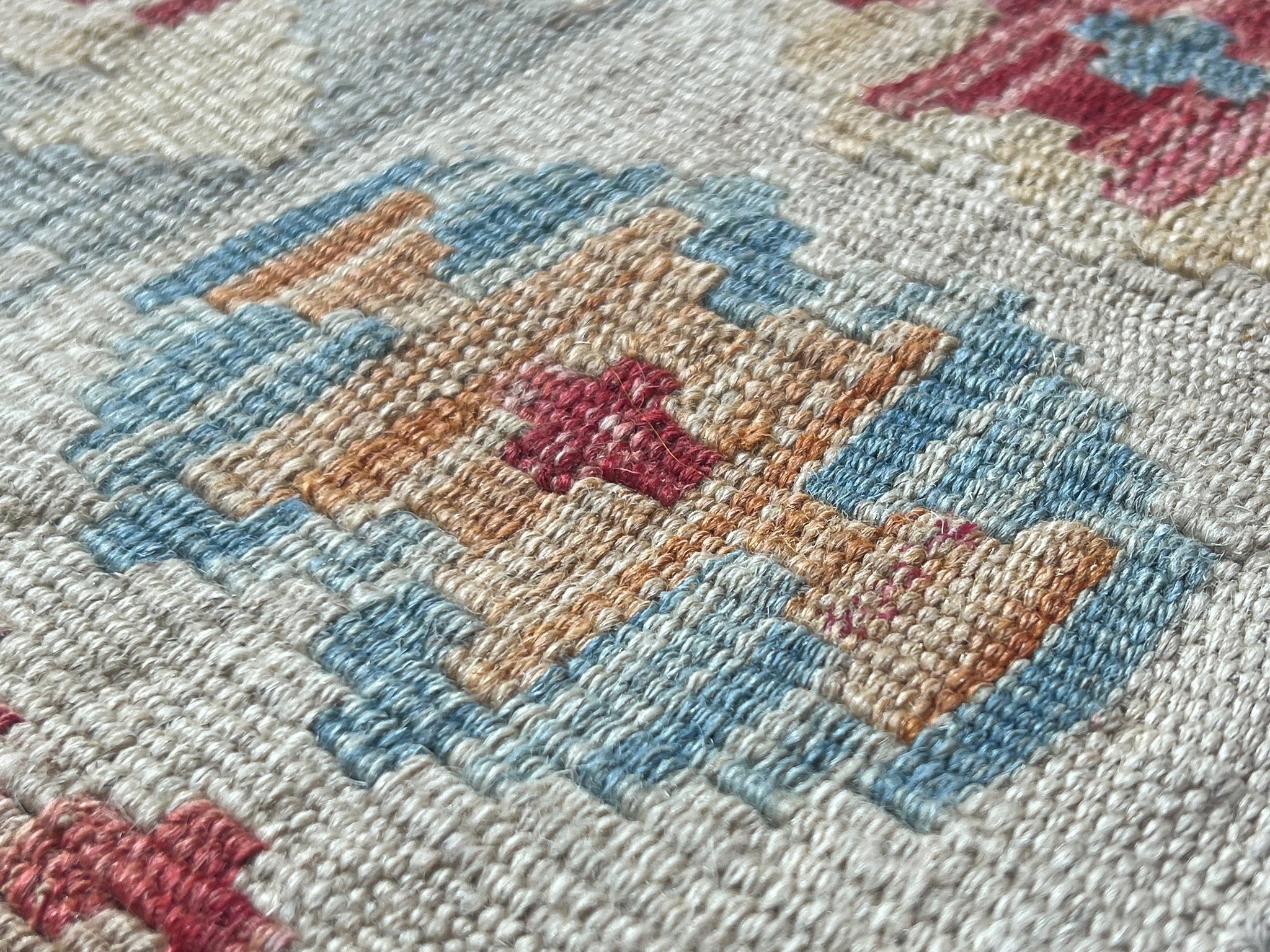 Kundoz Kilim Rug