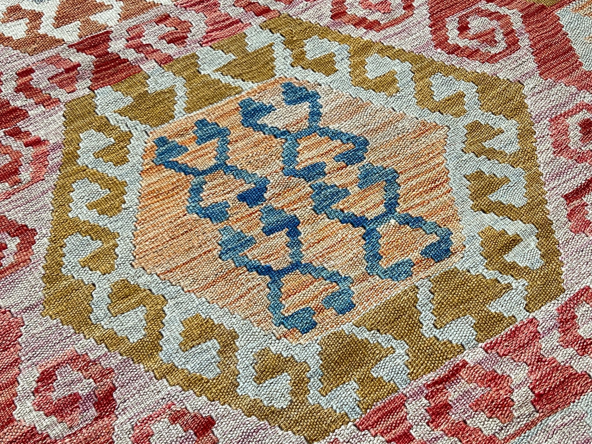Kundoz Kilim Rug
