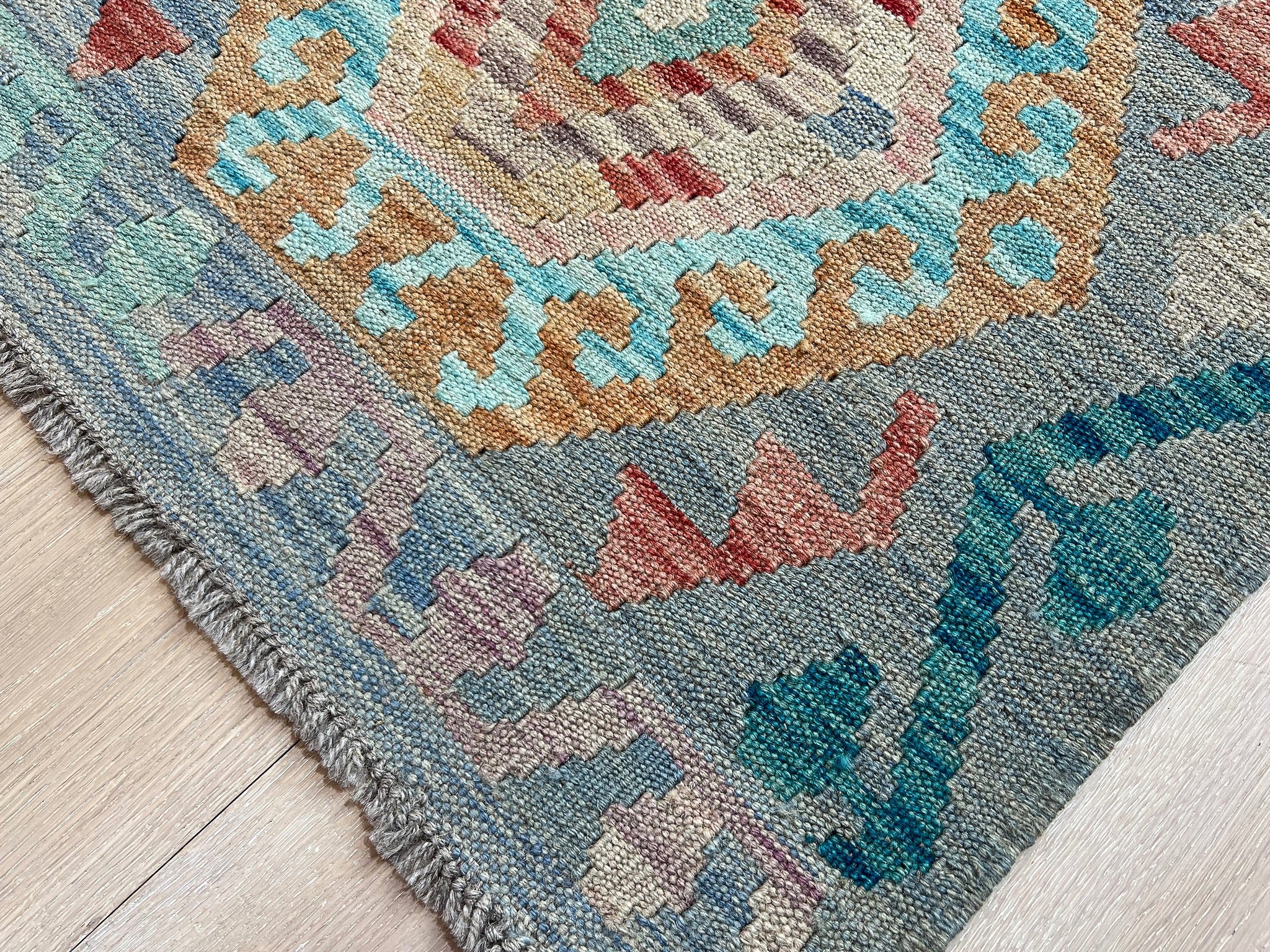 Kundoz Kilim Rug