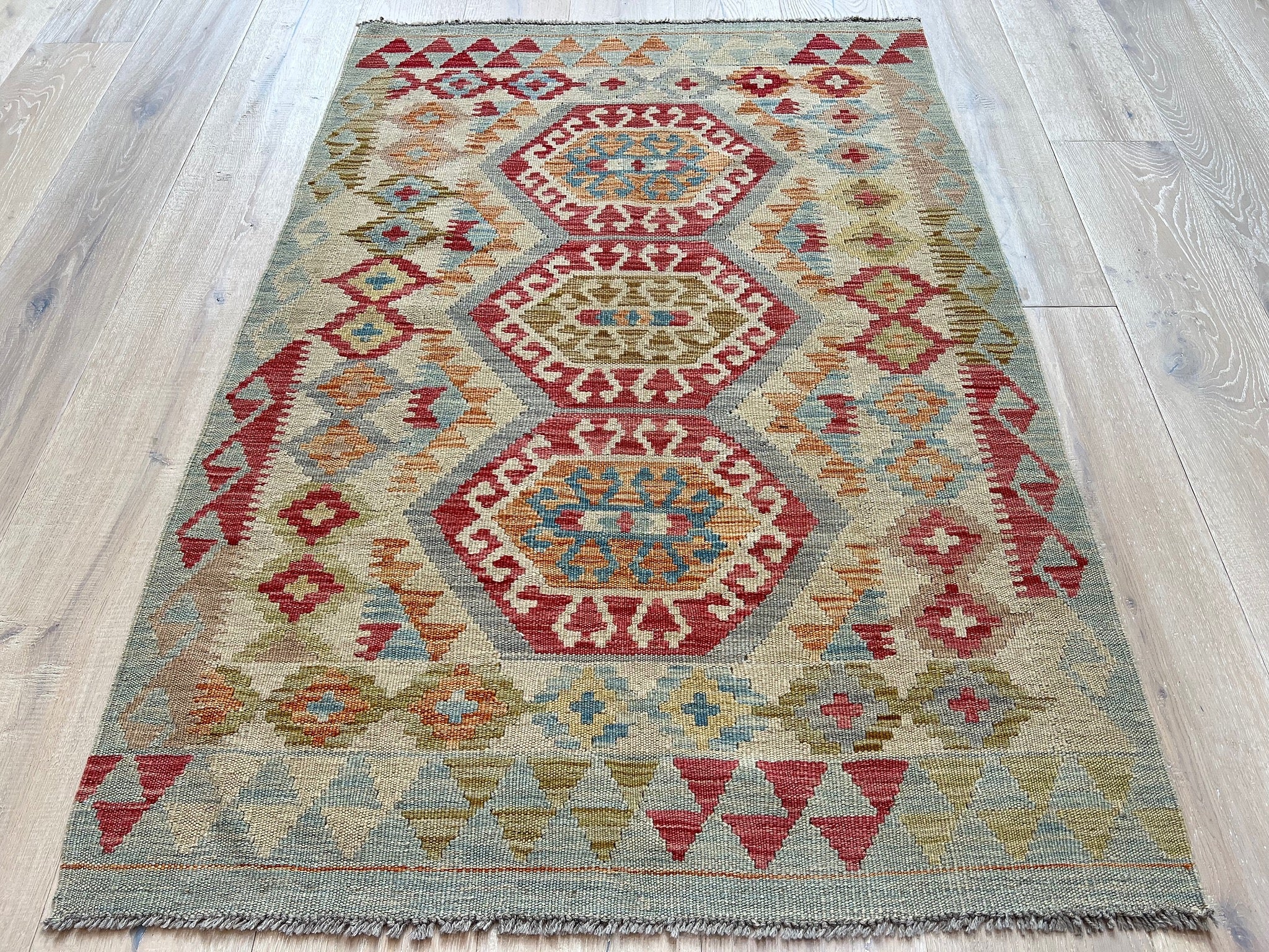 Kundoz Kilim Rug