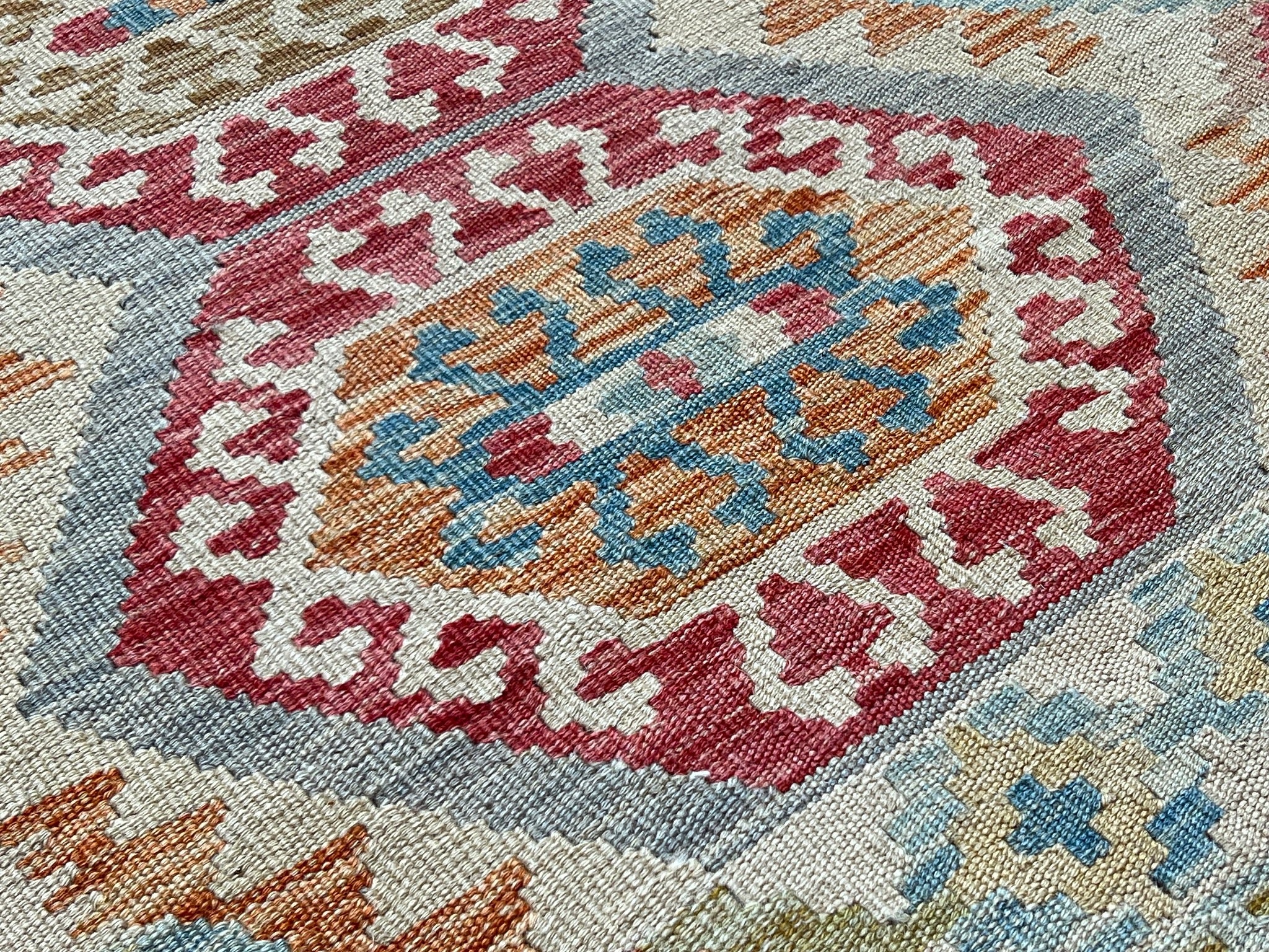 Kundoz Kilim Rug