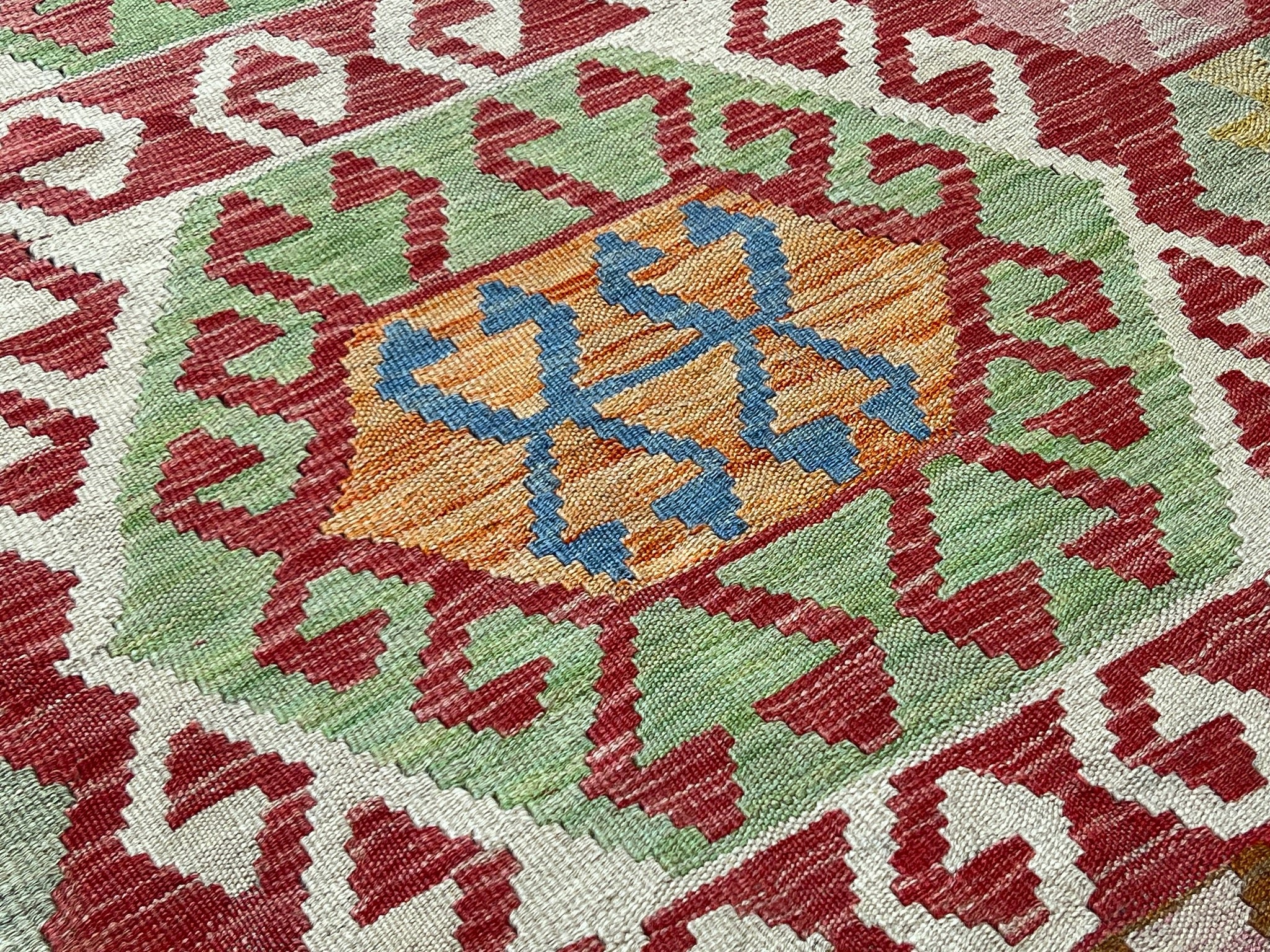 Kundoz Kilim Rug