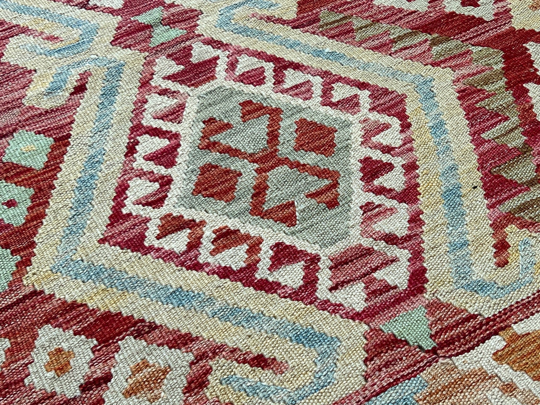 Kundoz Kilim Rug