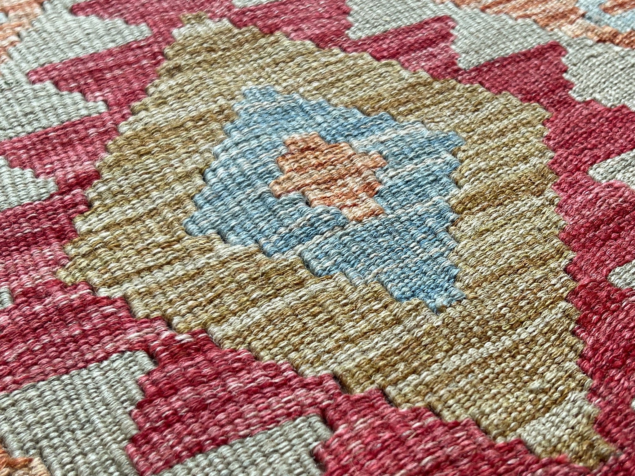 Kundoz Kilim Rug
