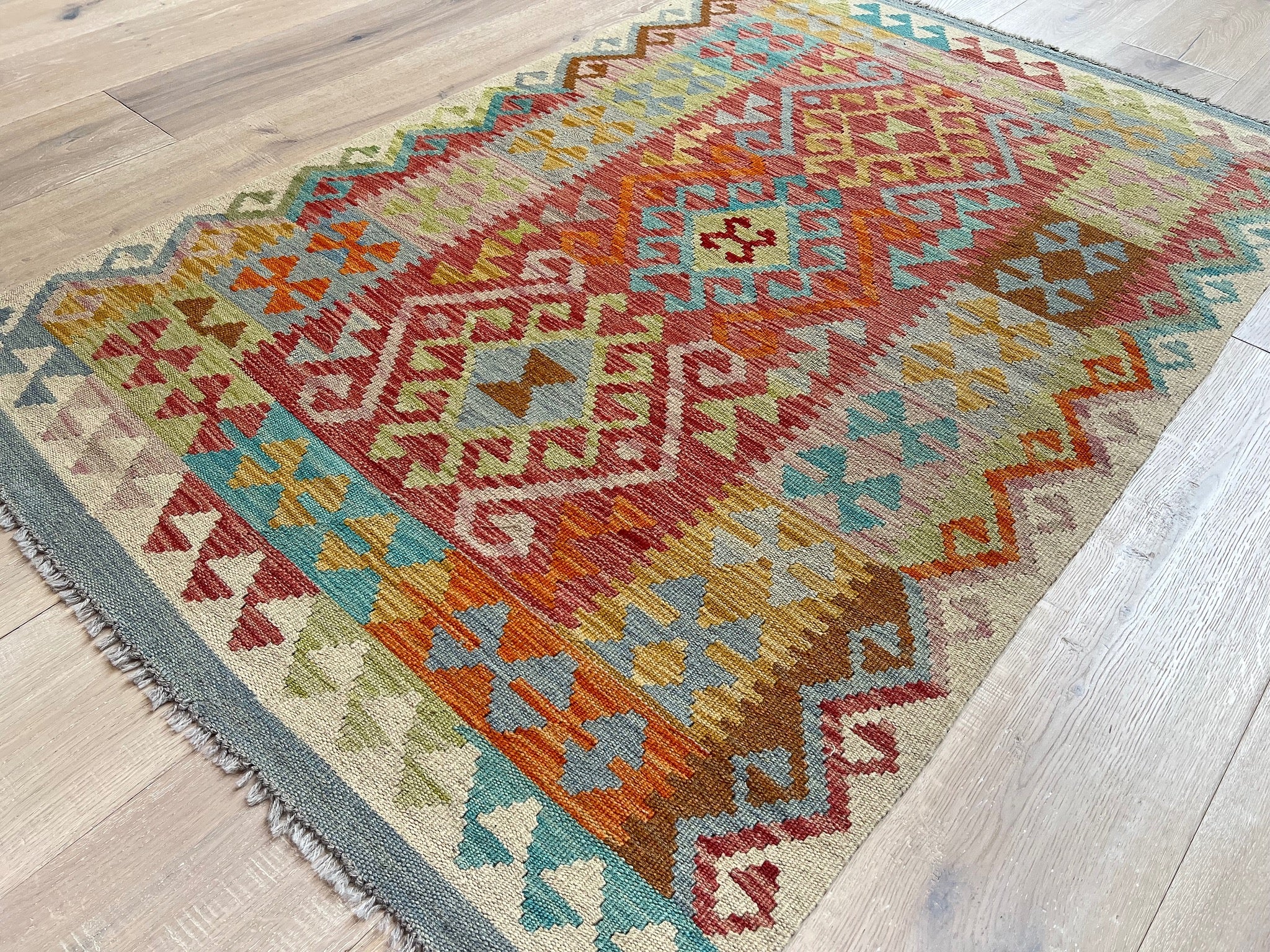 Kundoz Kilim Rug