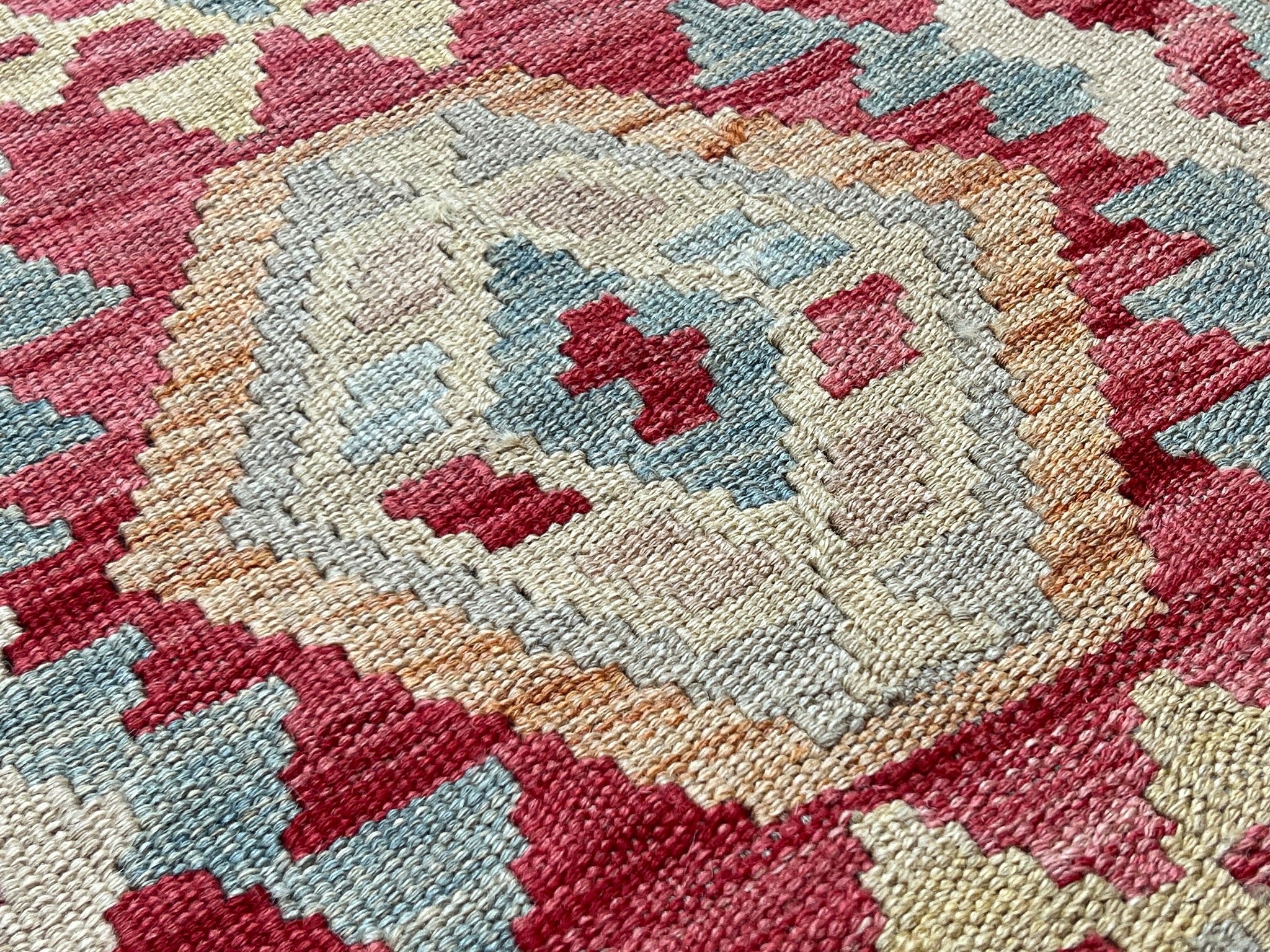 Kundoz Kilim Rug