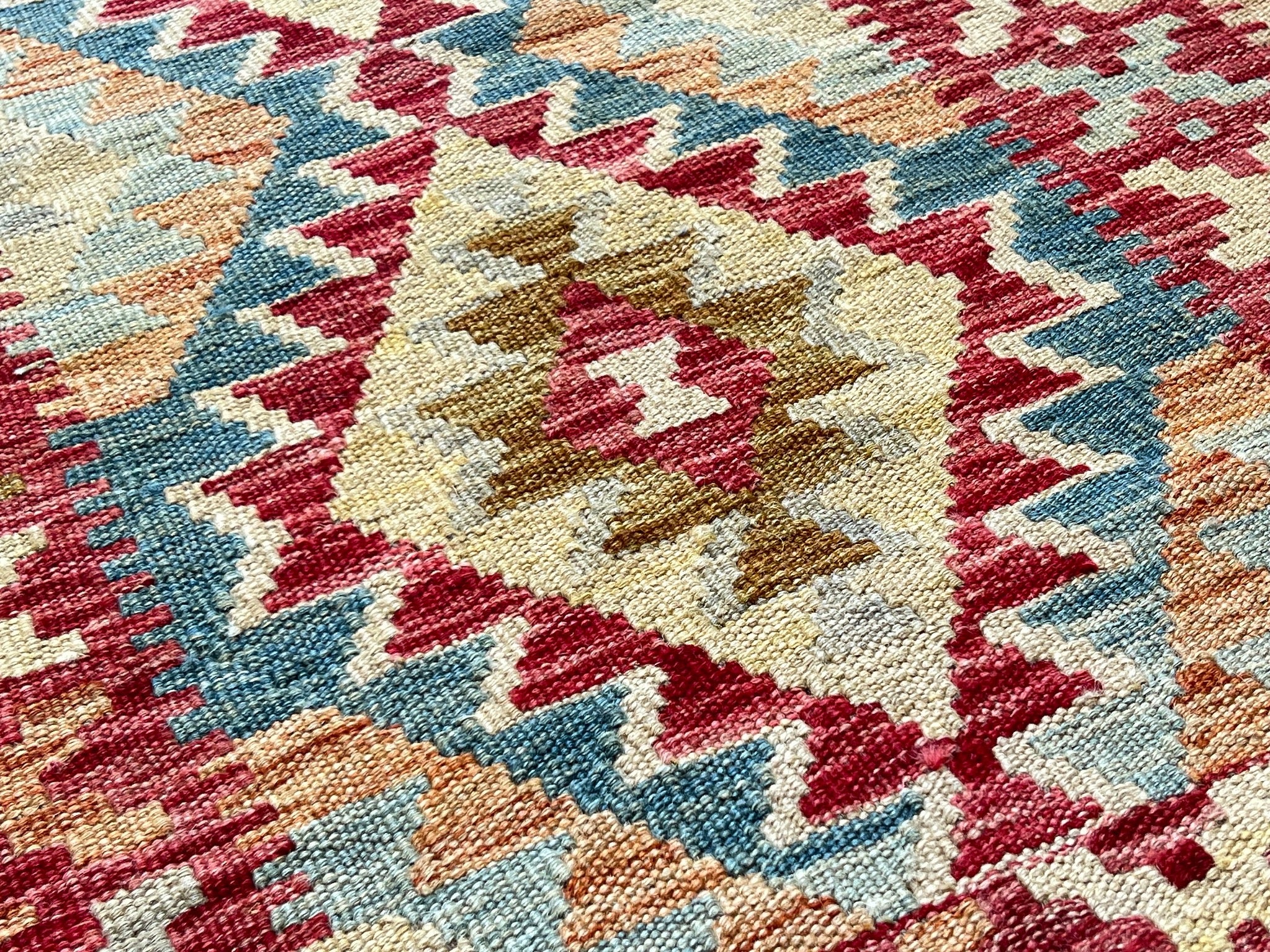 Kundoz Kilim Rug