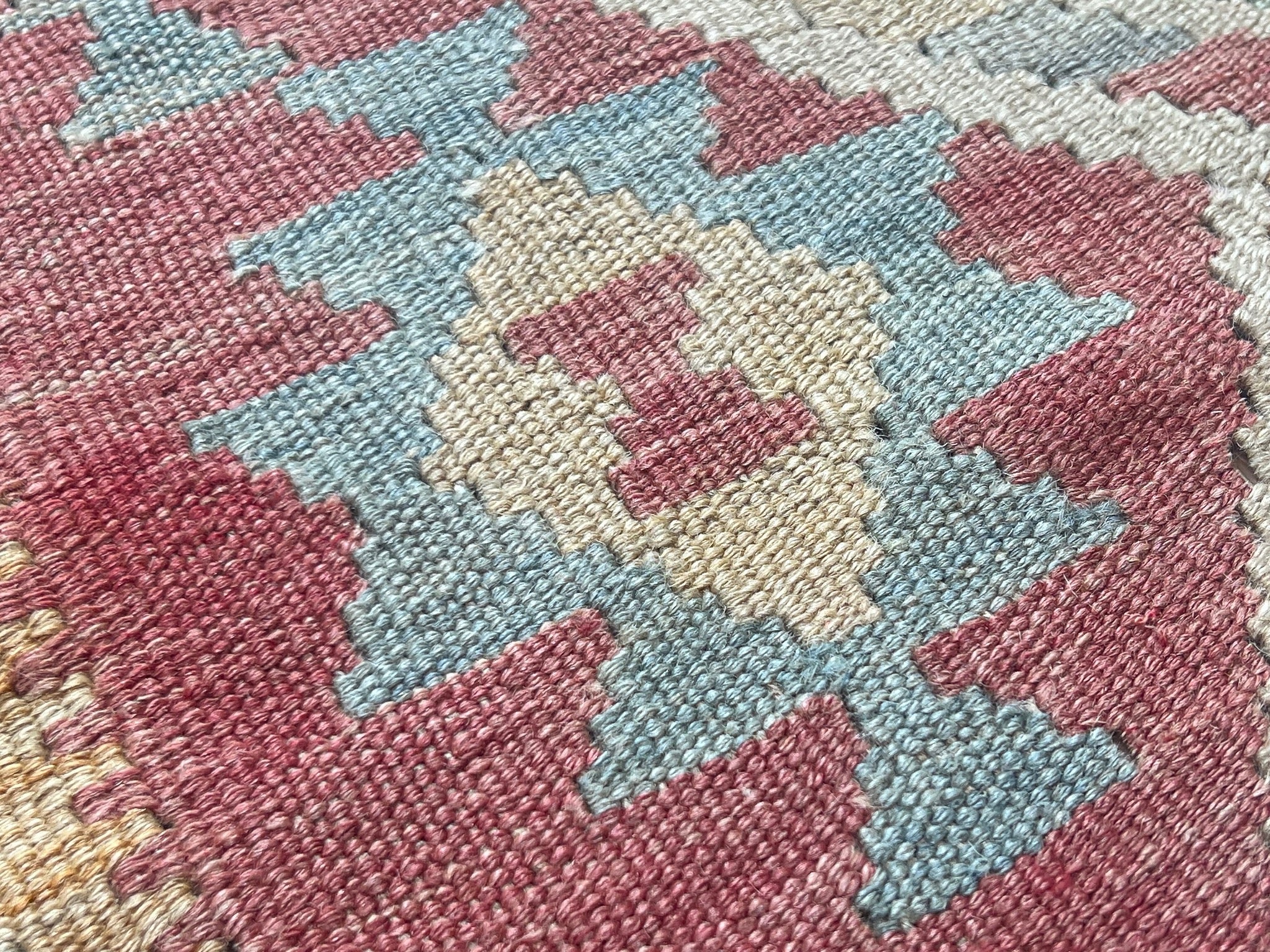 Kundoz Kilim Rug