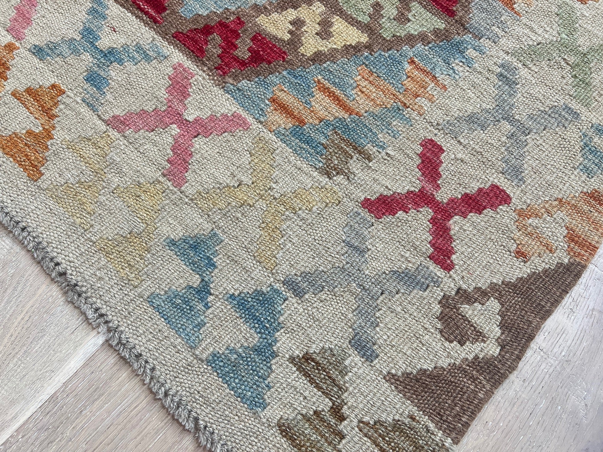 Kundoz Kilim Rug