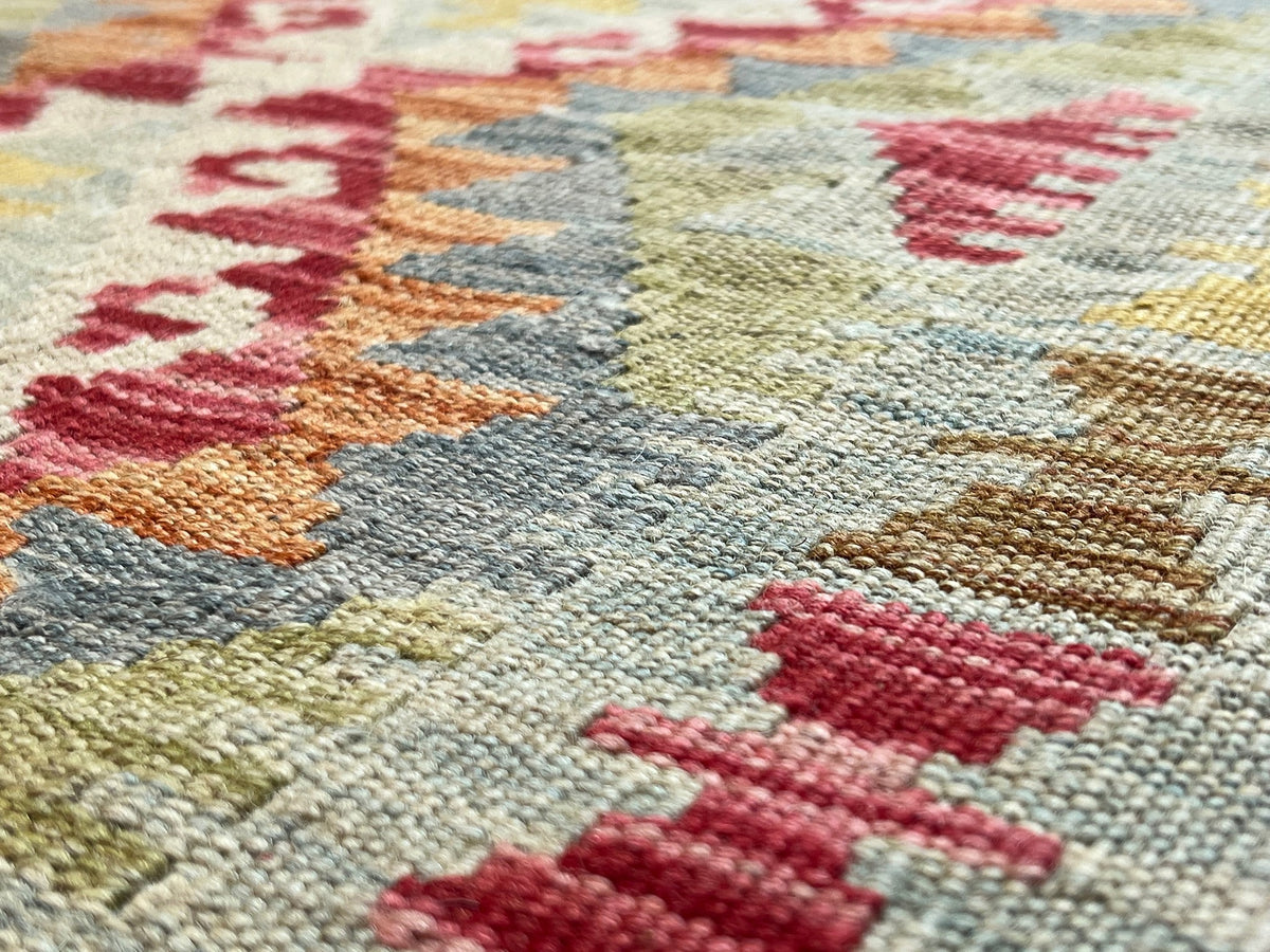 Kundoz Kilim Rug