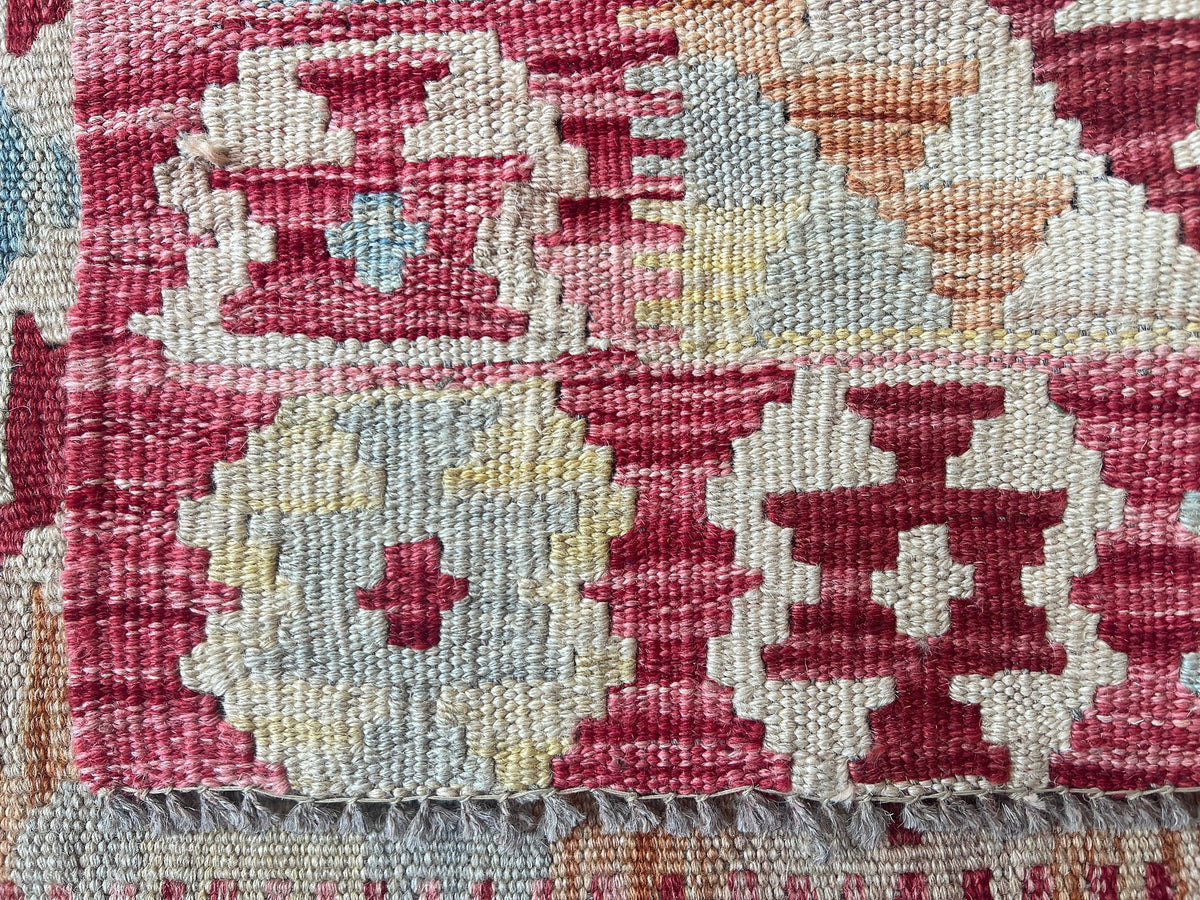Kundoz Kilim Rug