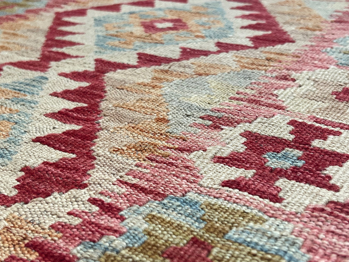Kundoz Kilim Rug