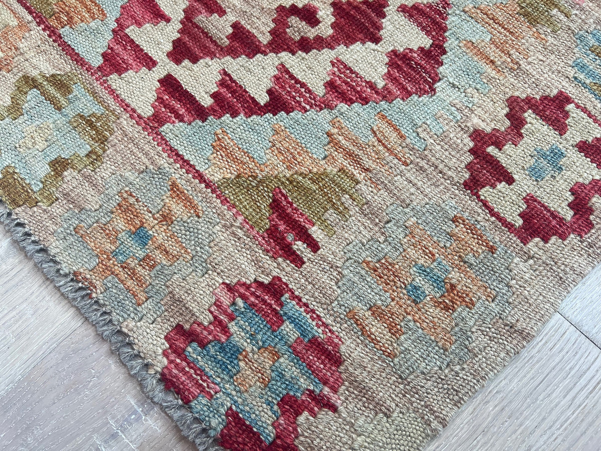 Kundoz Kilim Rug