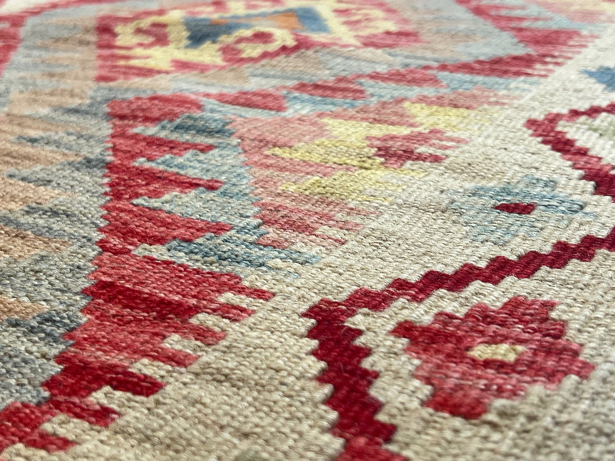 Kundoz Kilim Rug