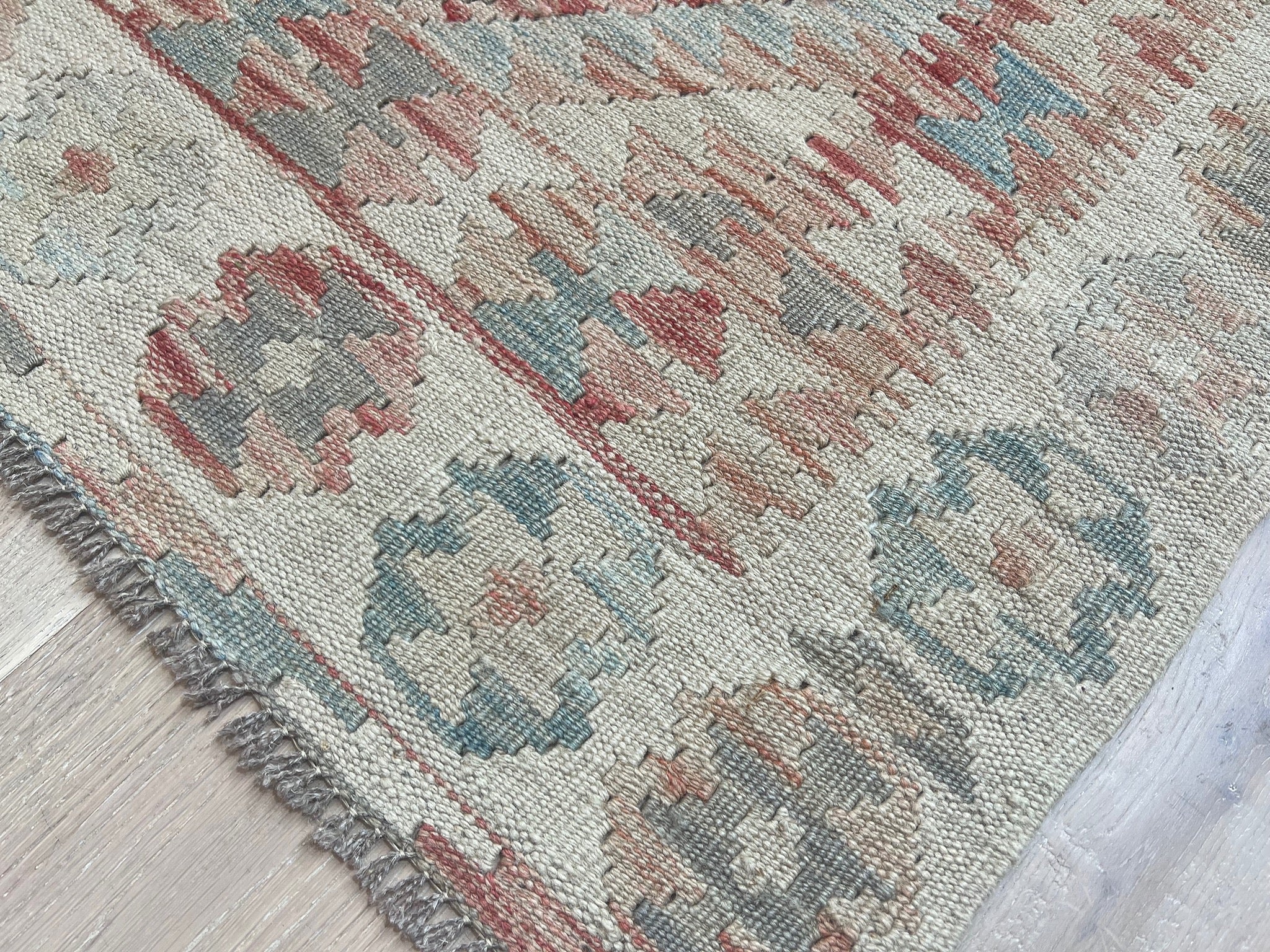 Kundoz Kilim Rug