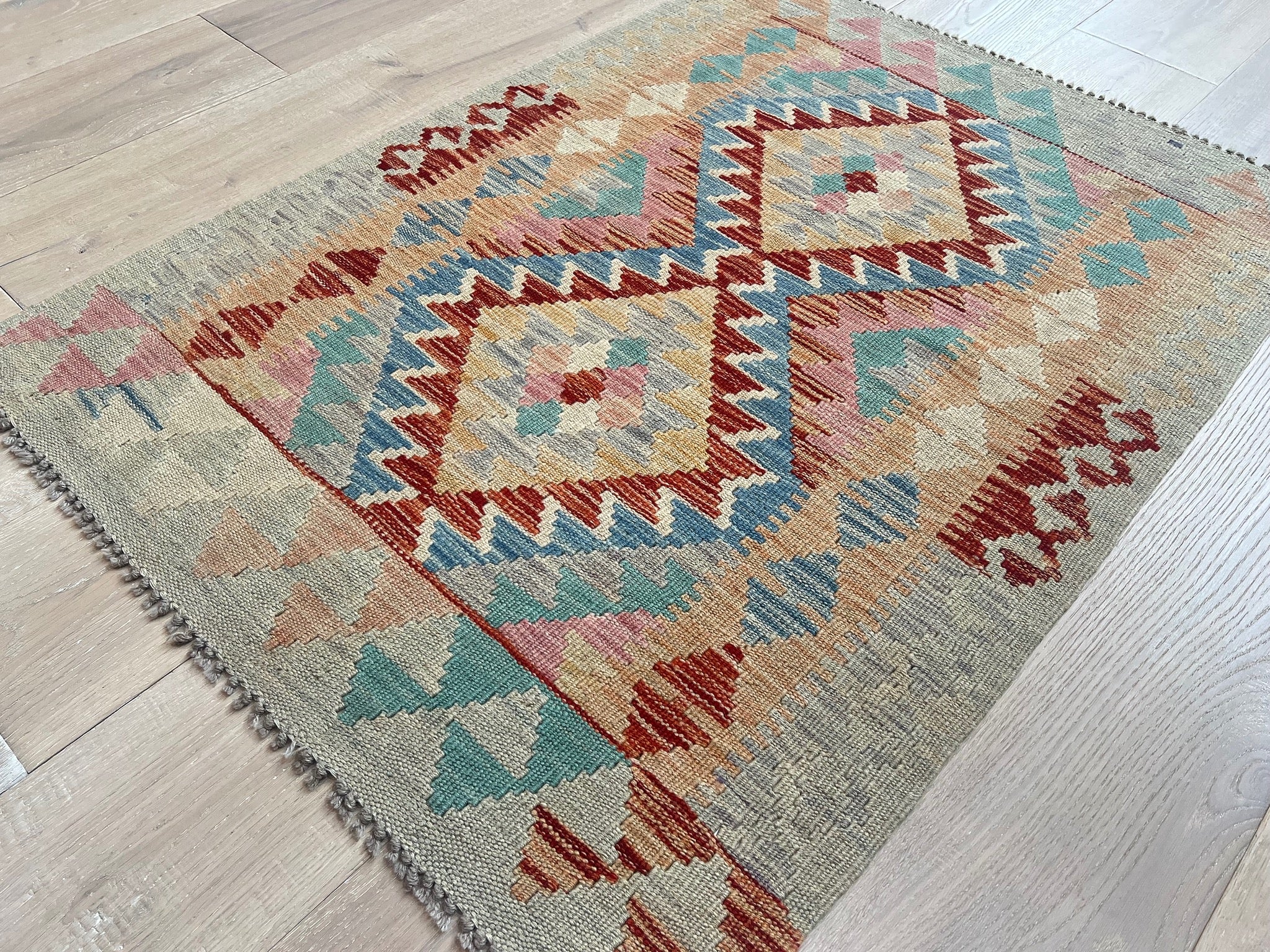 Kundoz Kilim Rug