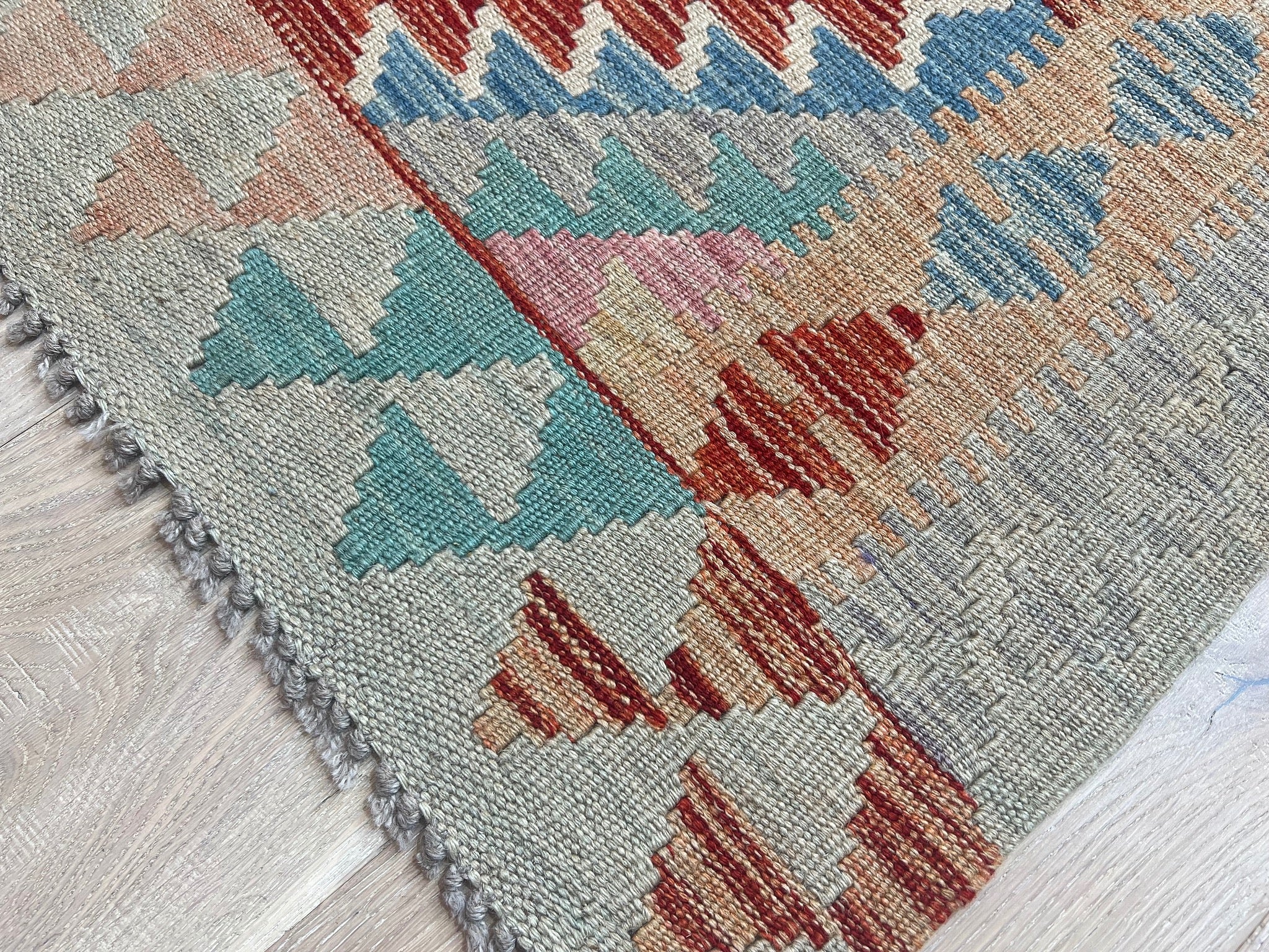 Kundoz Kilim Rug