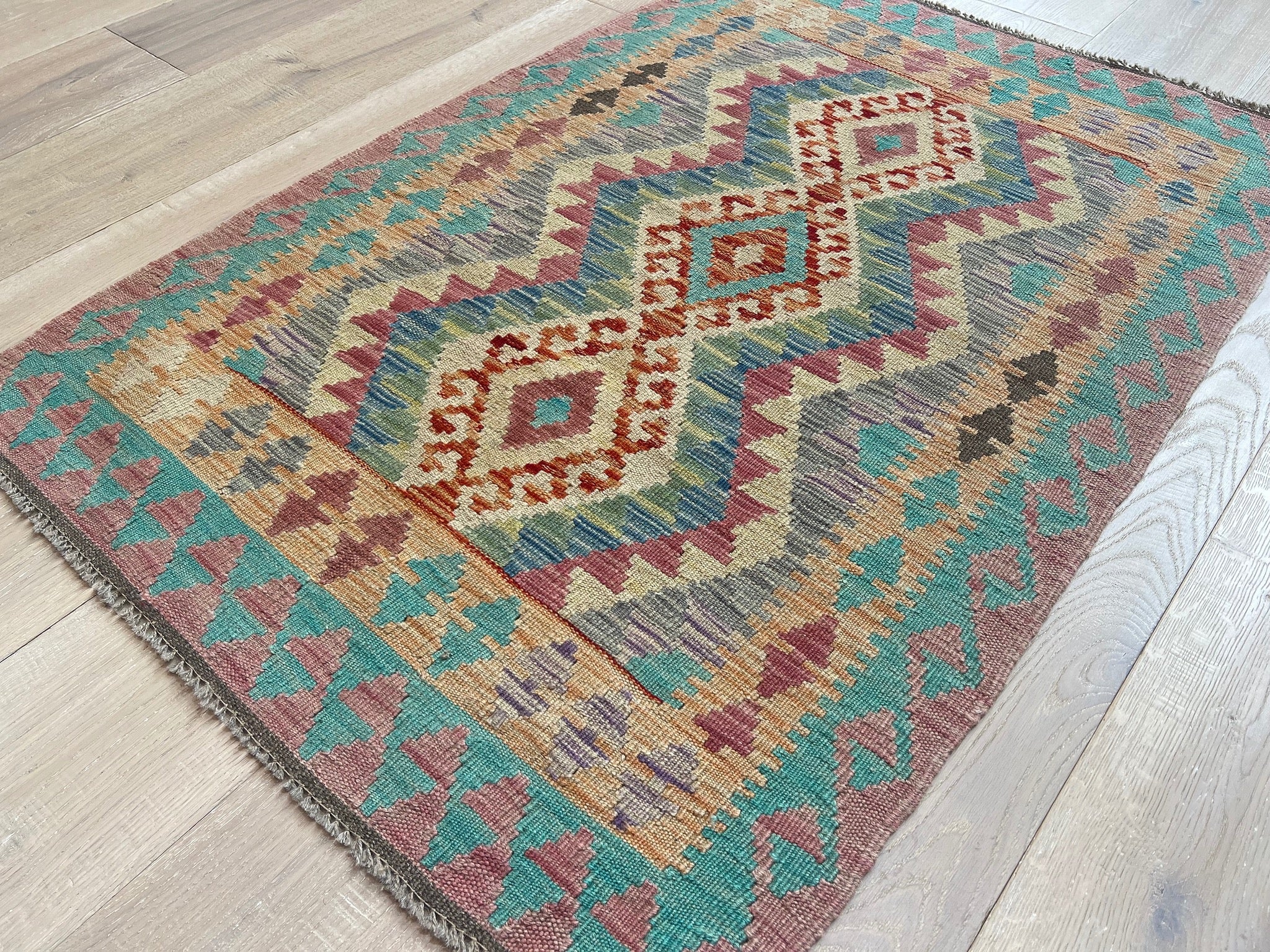 Kundoz Kilim Rug
