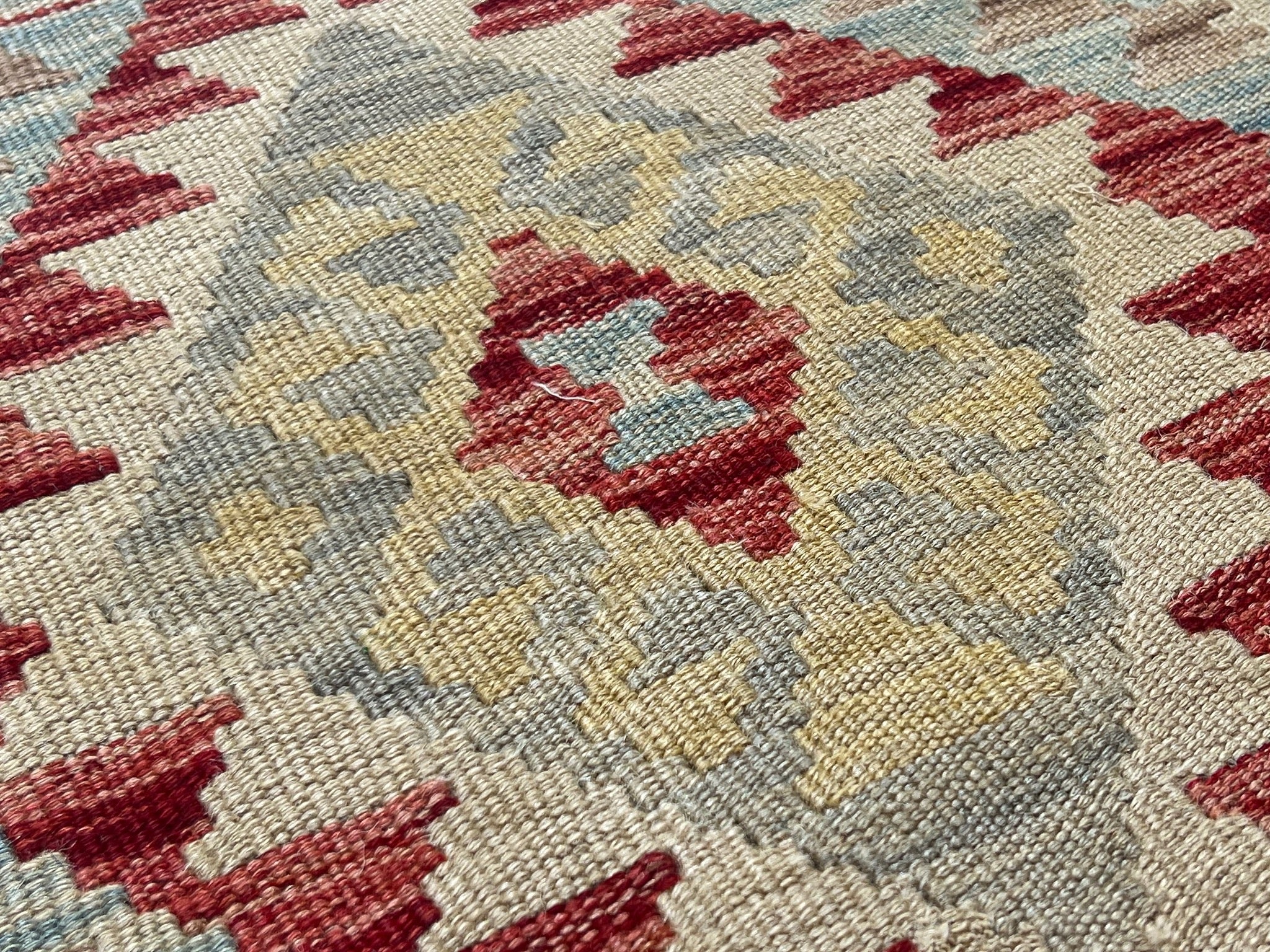 Kundoz Kilim Rug