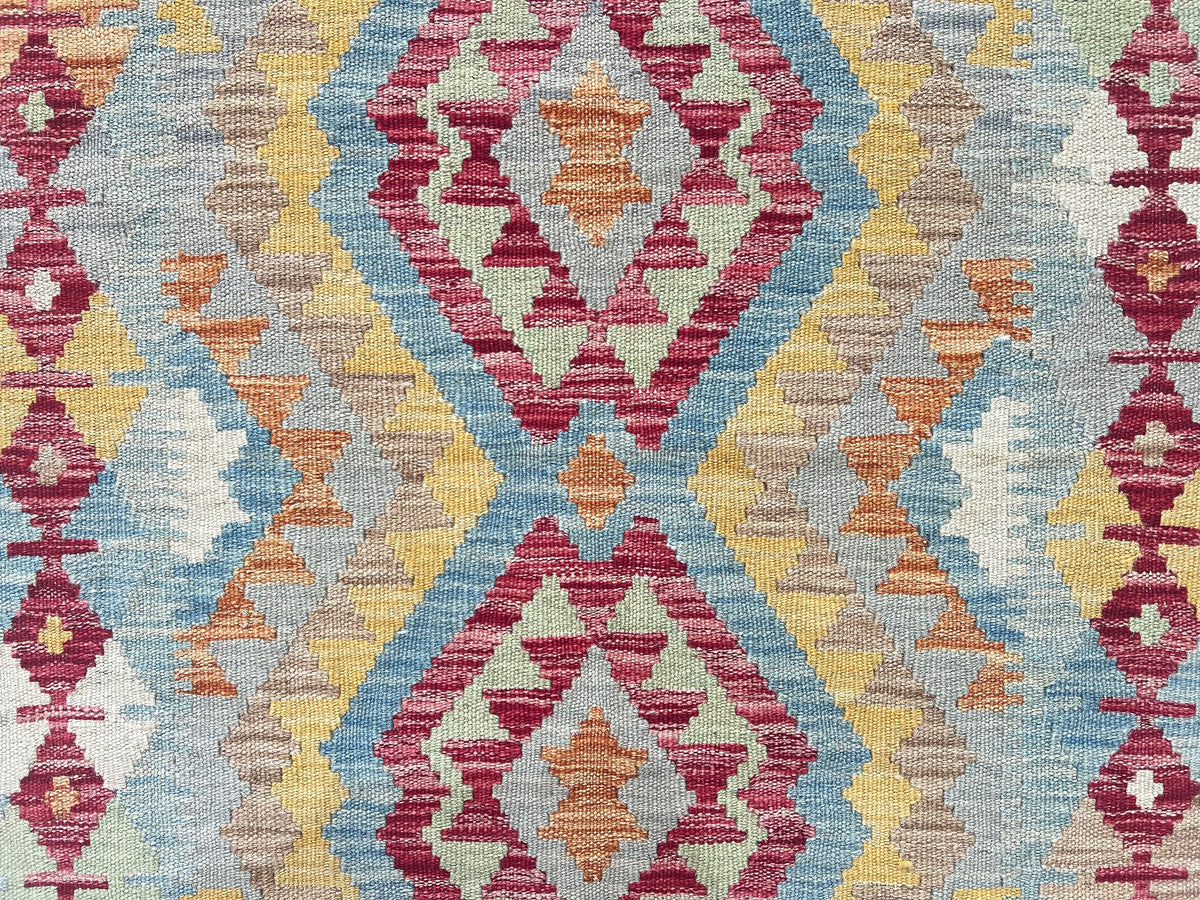 Kundoz Kilim Rug