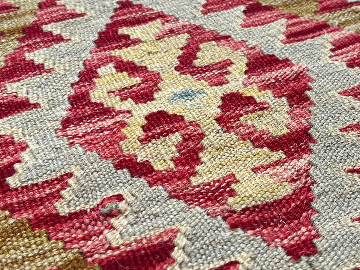 Kundoz Kilim Rug