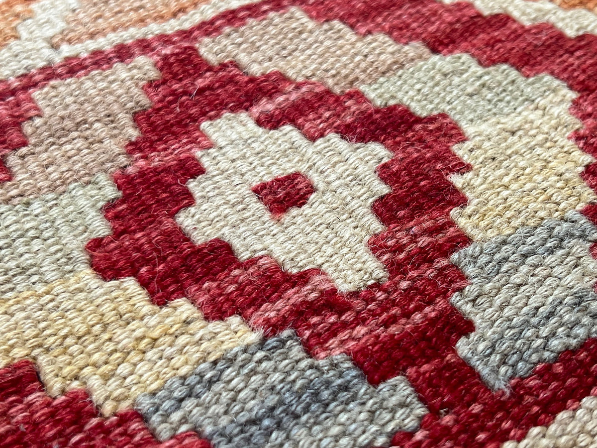 Kundoz Kilim Rug