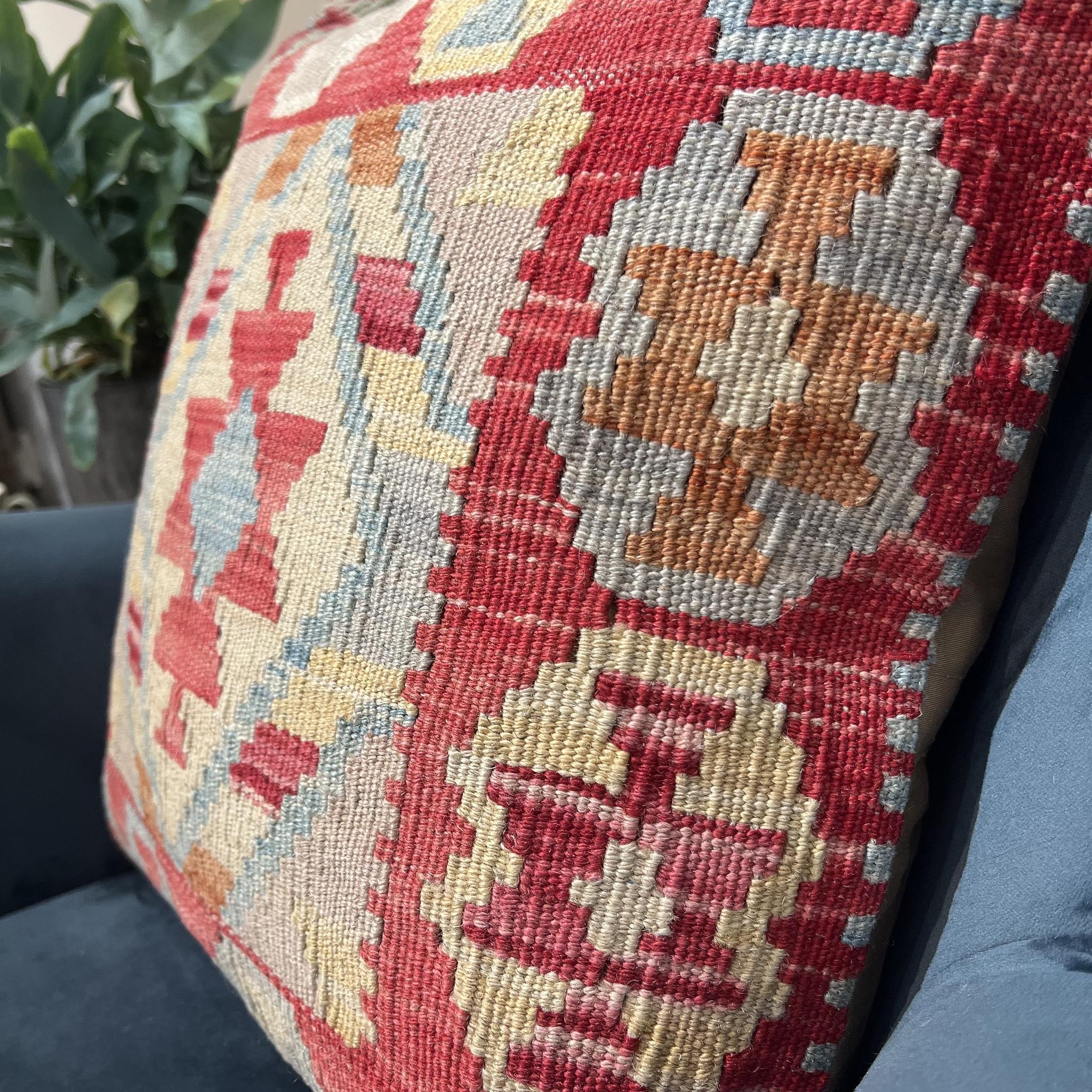 Kundoz Kilim Cushion