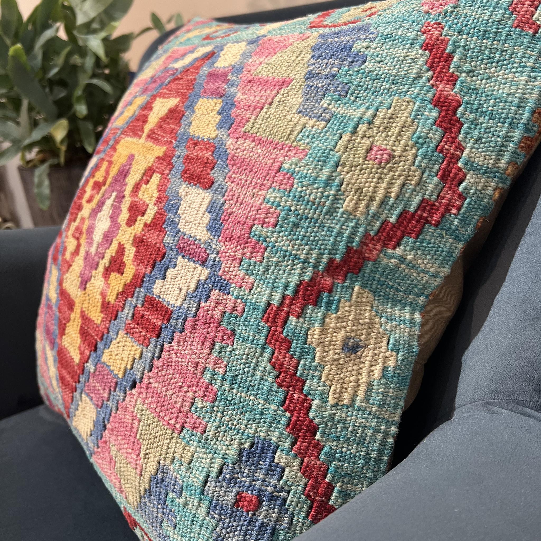 Kundoz Kilim Cushion