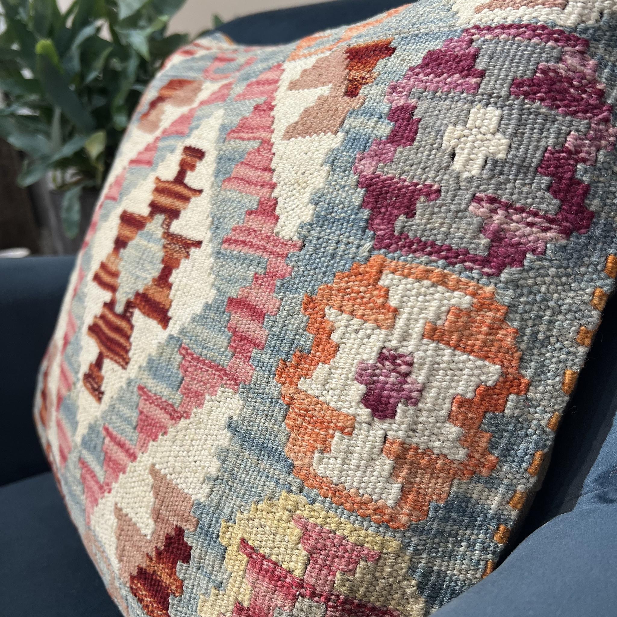 Kundoz Kilim Cushion