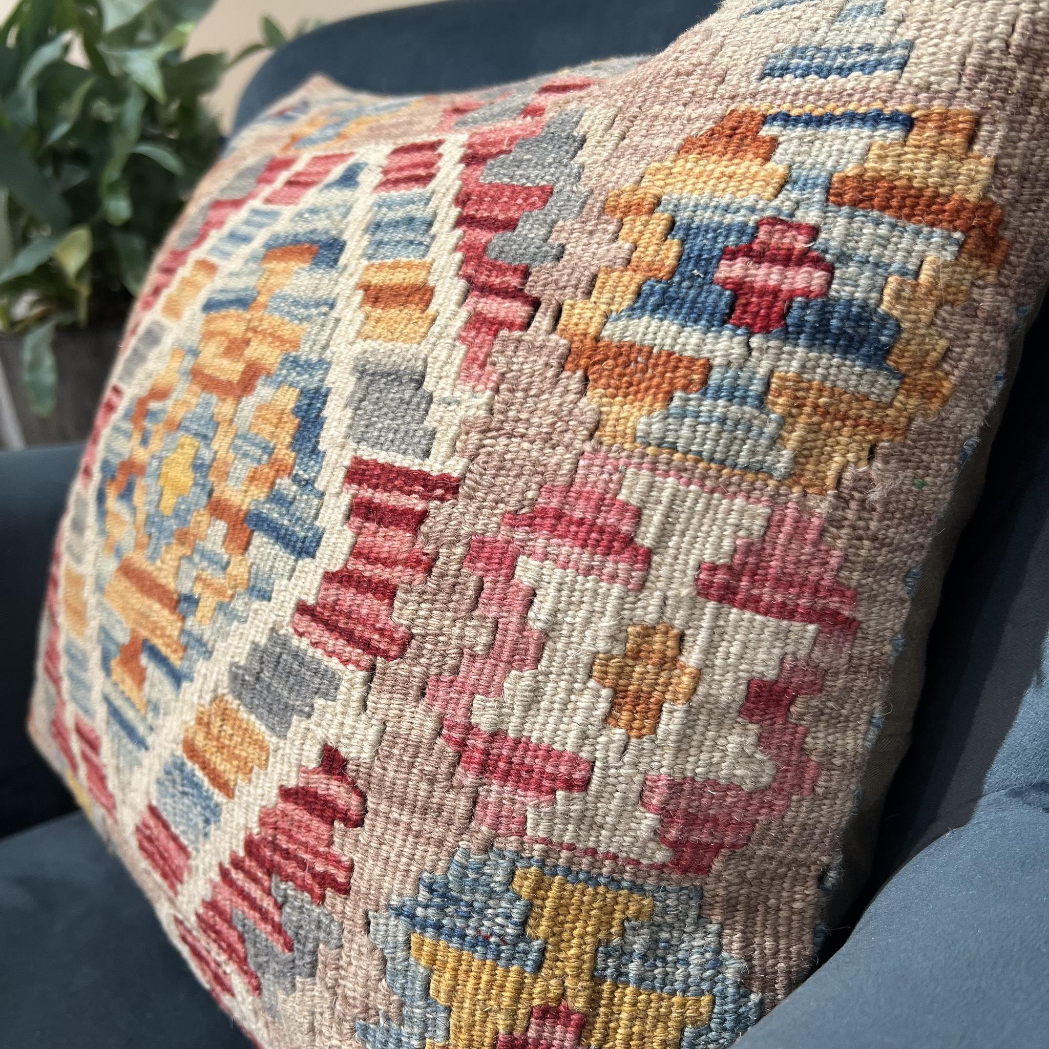 Kundoz Kilim Cushion