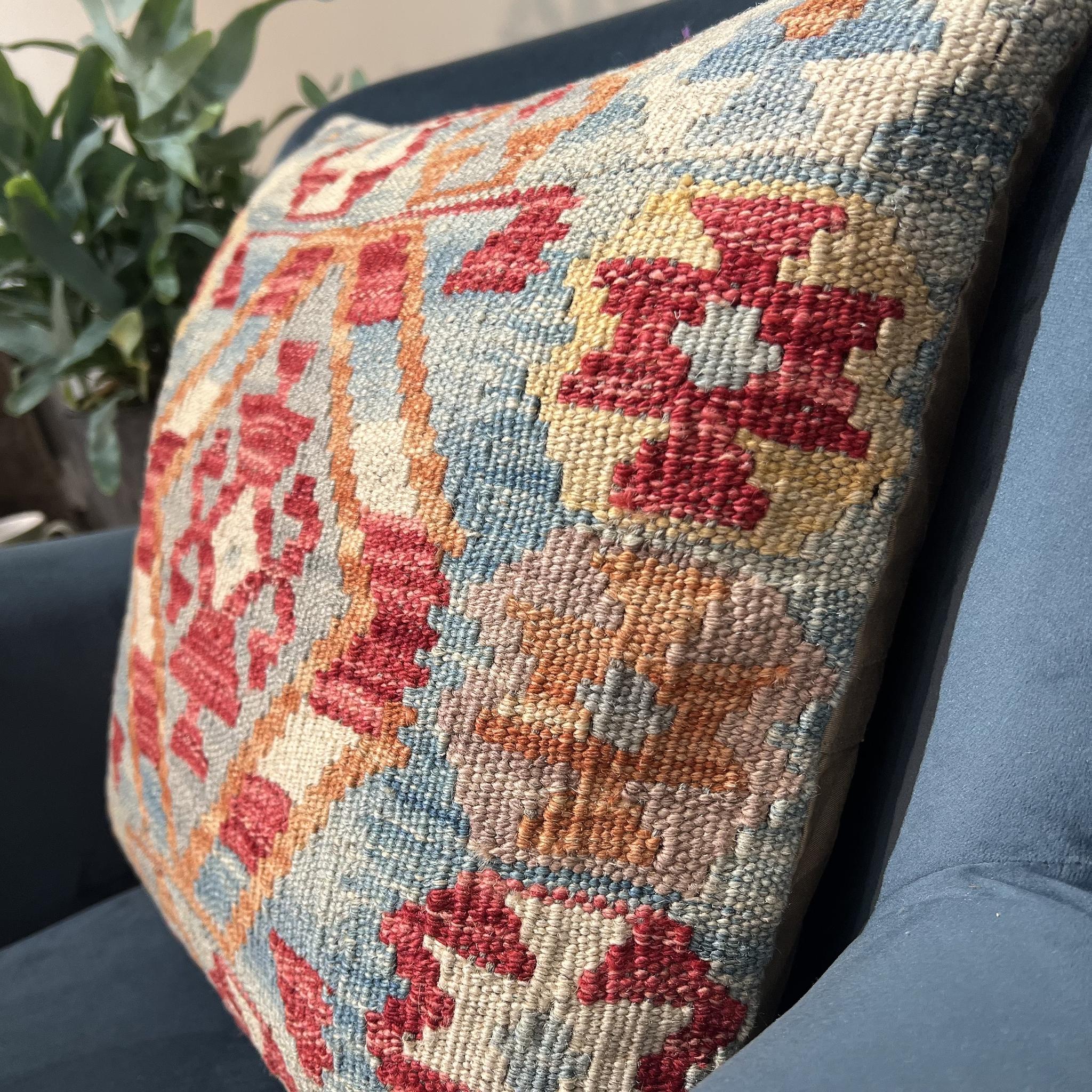 Kundoz Kilim Cushion