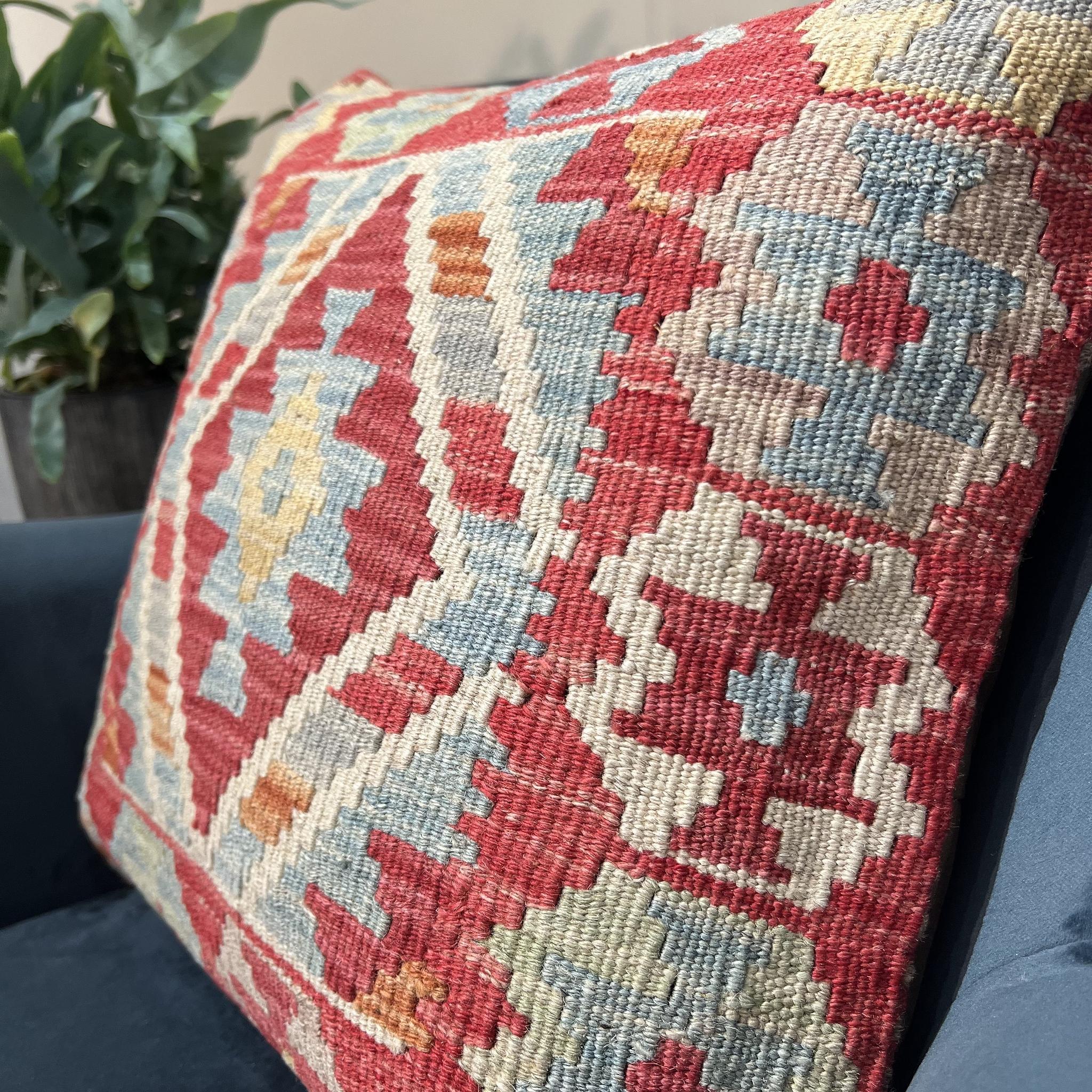 Kundoz Kilim Cushion