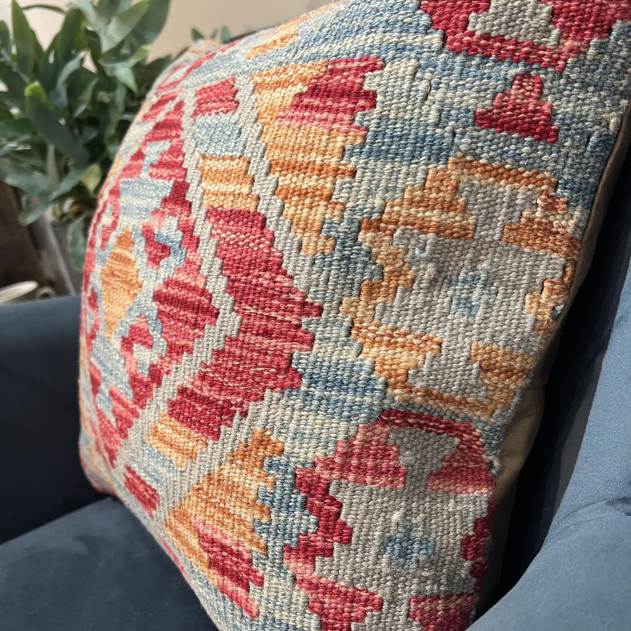Kundoz Kilim Cushion