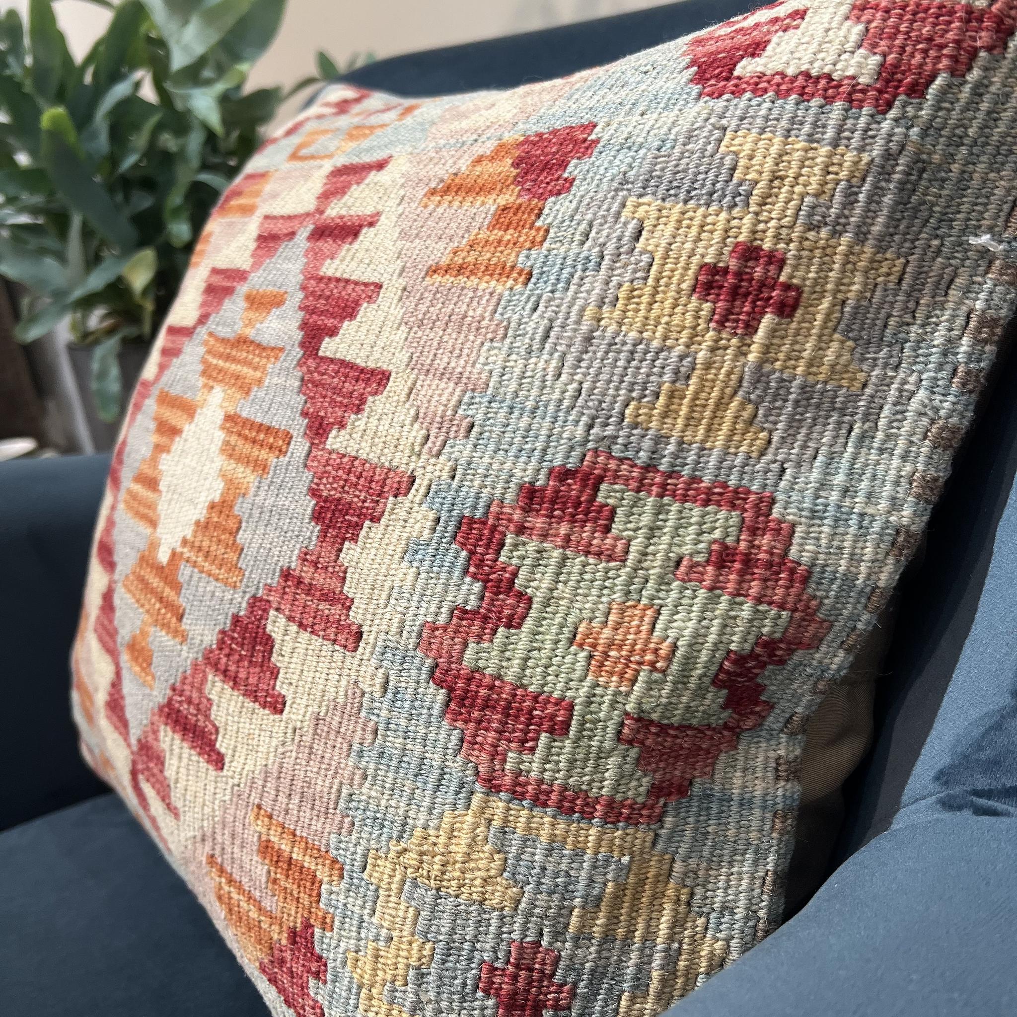Kundoz Kilim Cushion