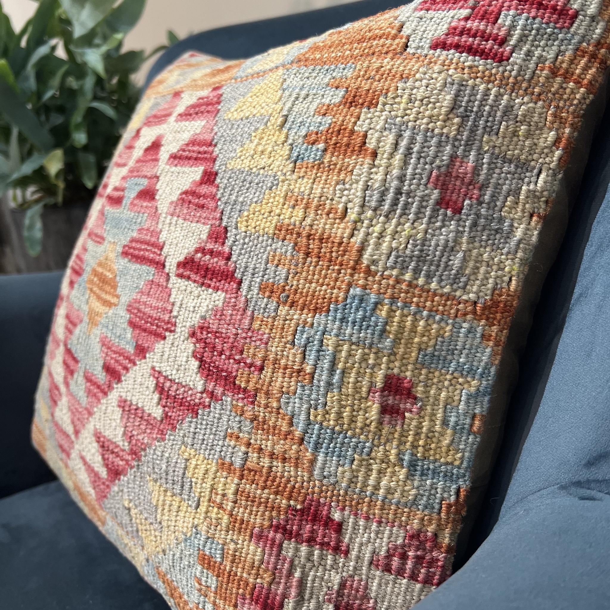 Kundoz Kilim Cushion