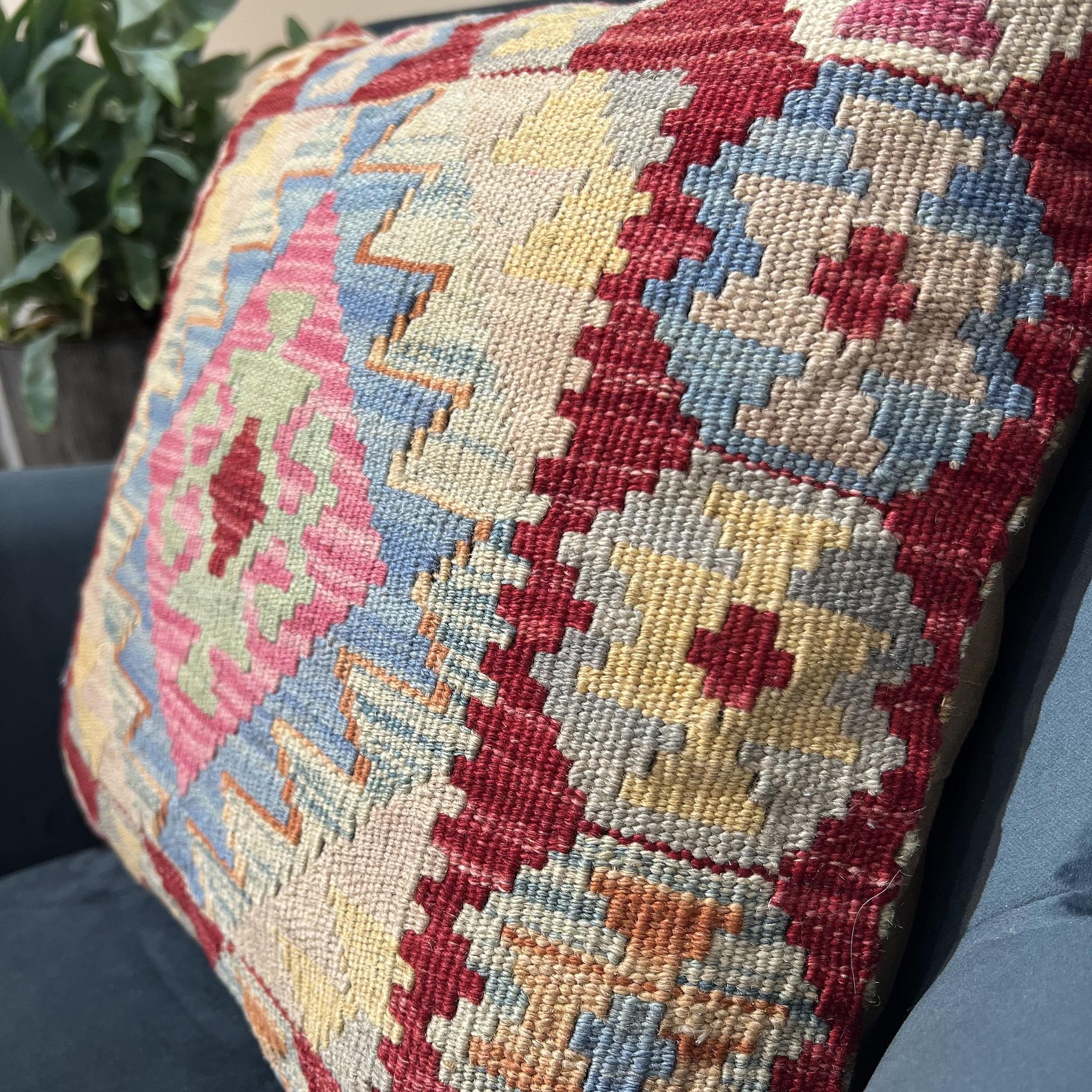 Kundoz Kilim Cushion