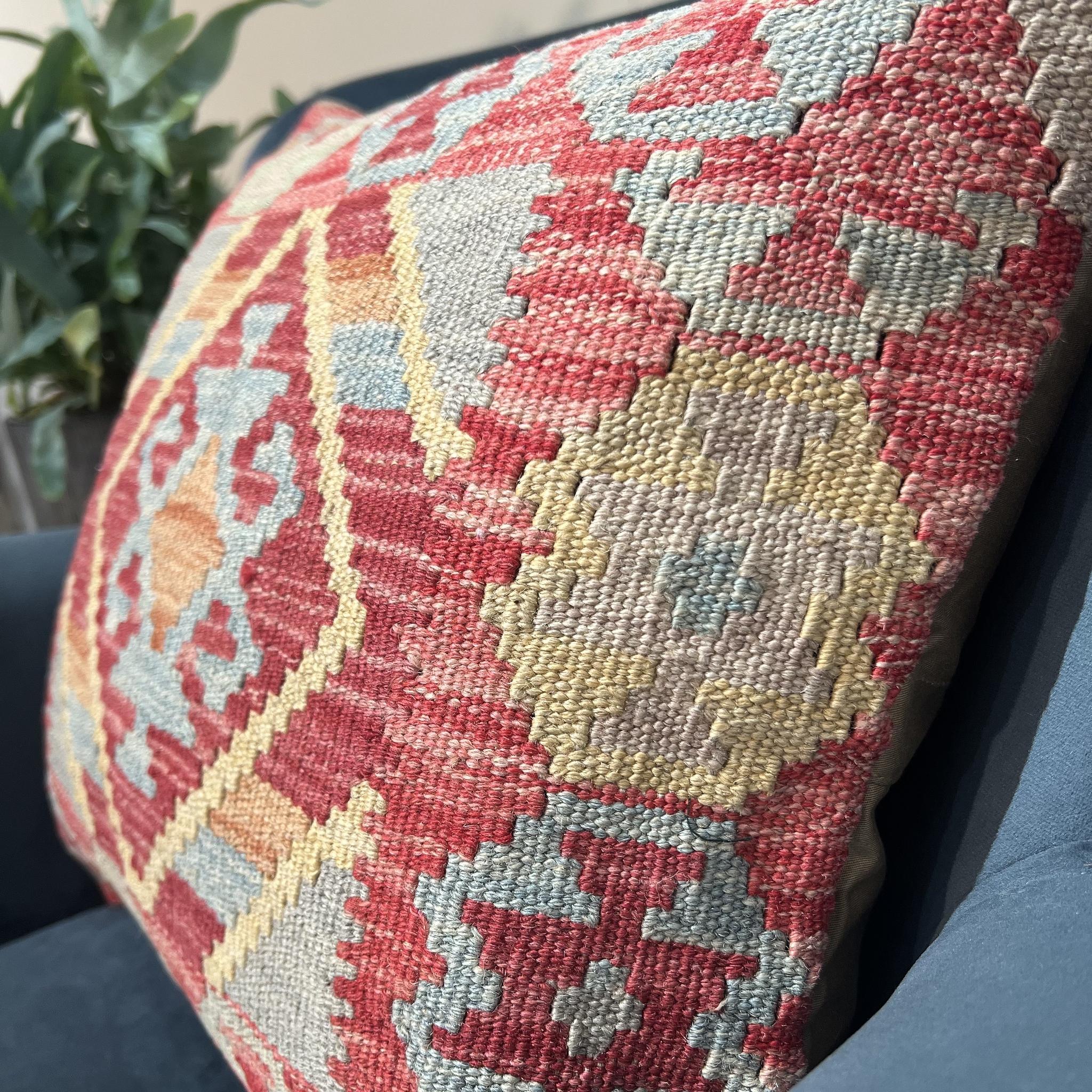 Kundoz Kilim Cushion