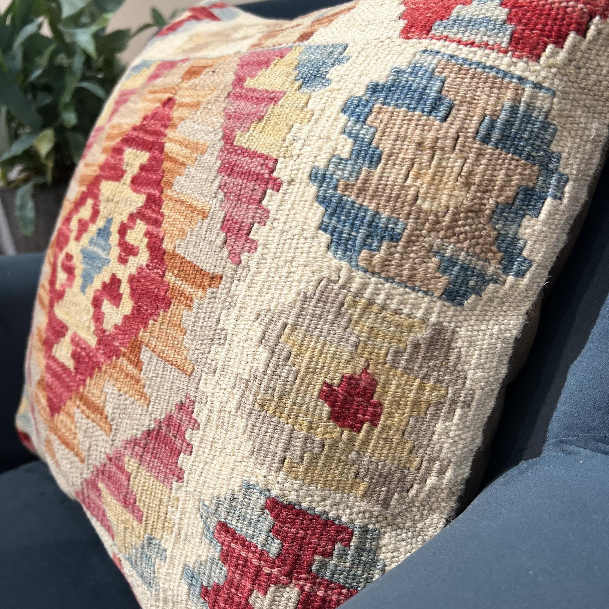 Kundoz Kilim Cushion